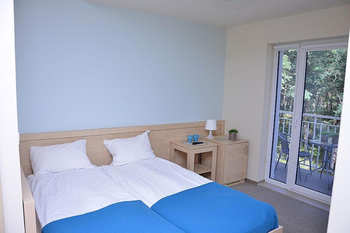 Deluxe Double Room (2 Adults + 1 Child) - Photo 33