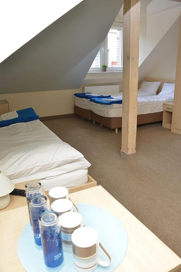 Quadruple Room - Photo 5