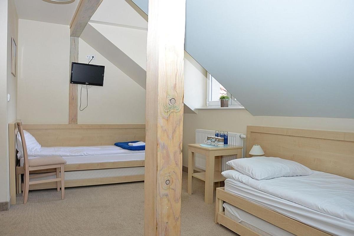 Quadruple Room - Photo 4