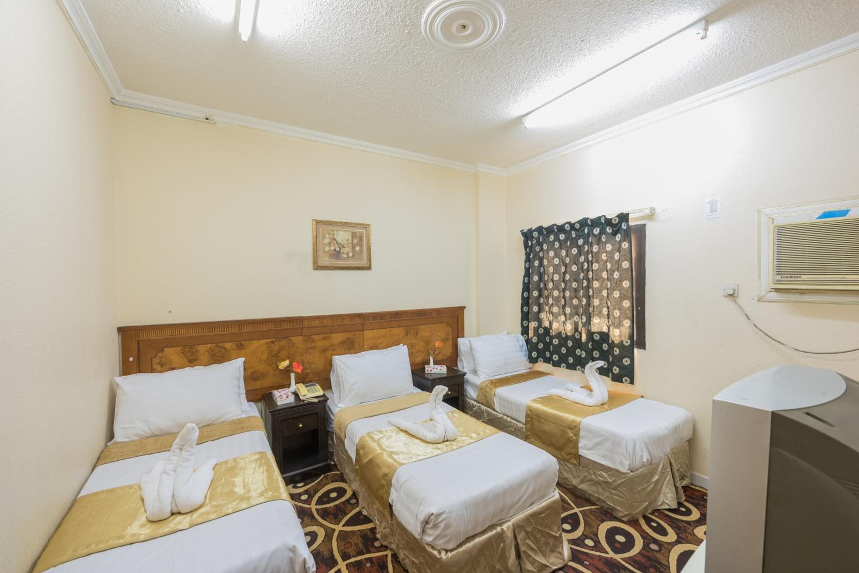 Standard Triple Room (2 Adults) photo 2