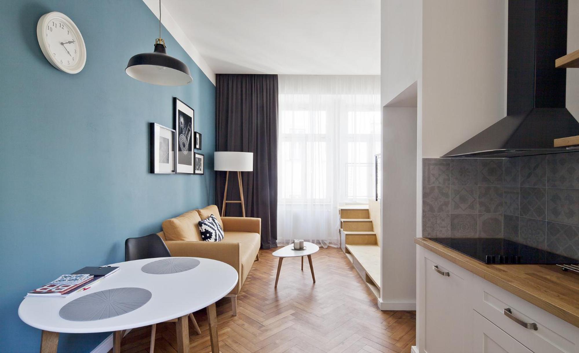 One-Bedroom Apartment - Photo 11