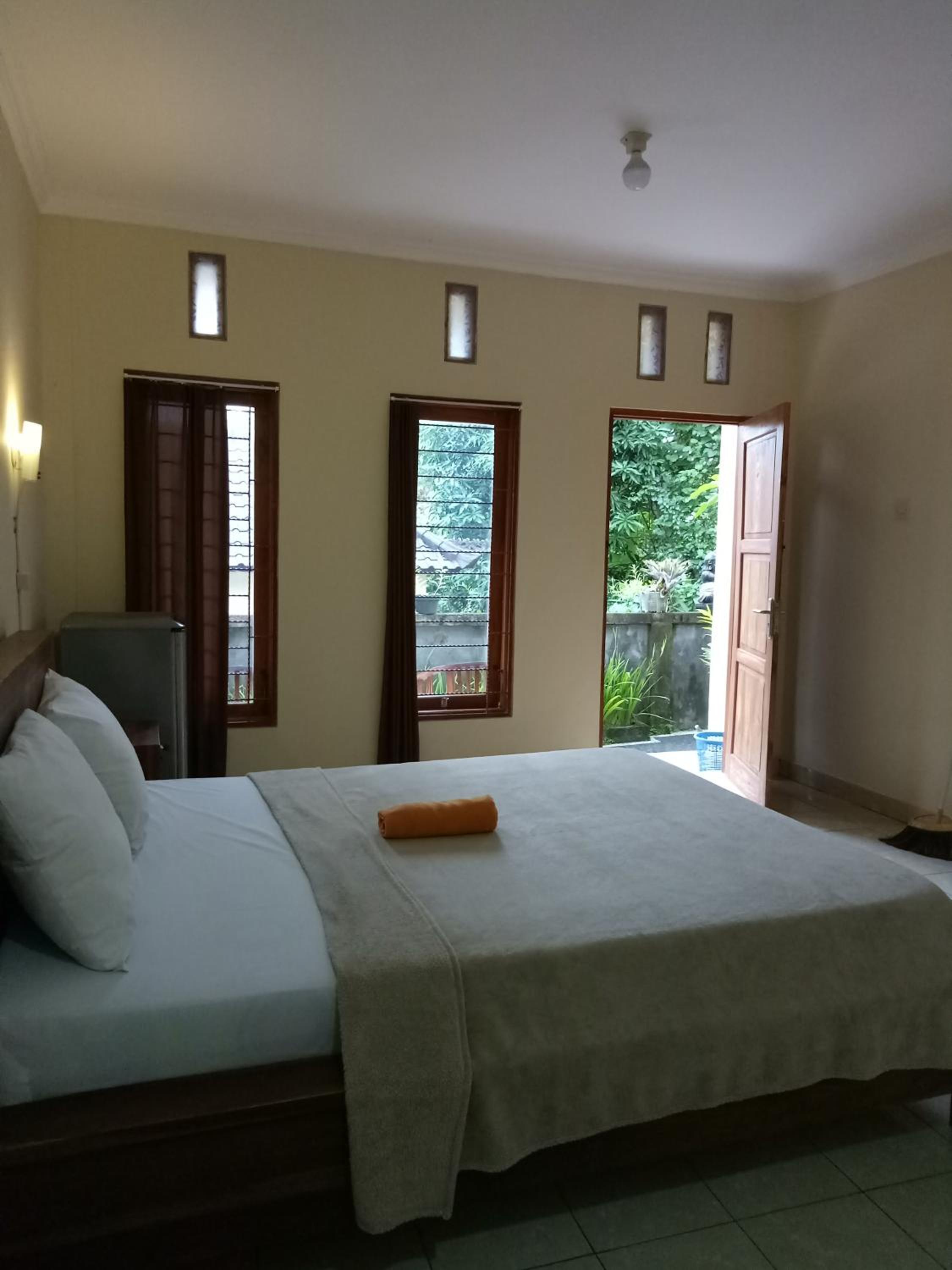 Double Room with Patio - Photo 3