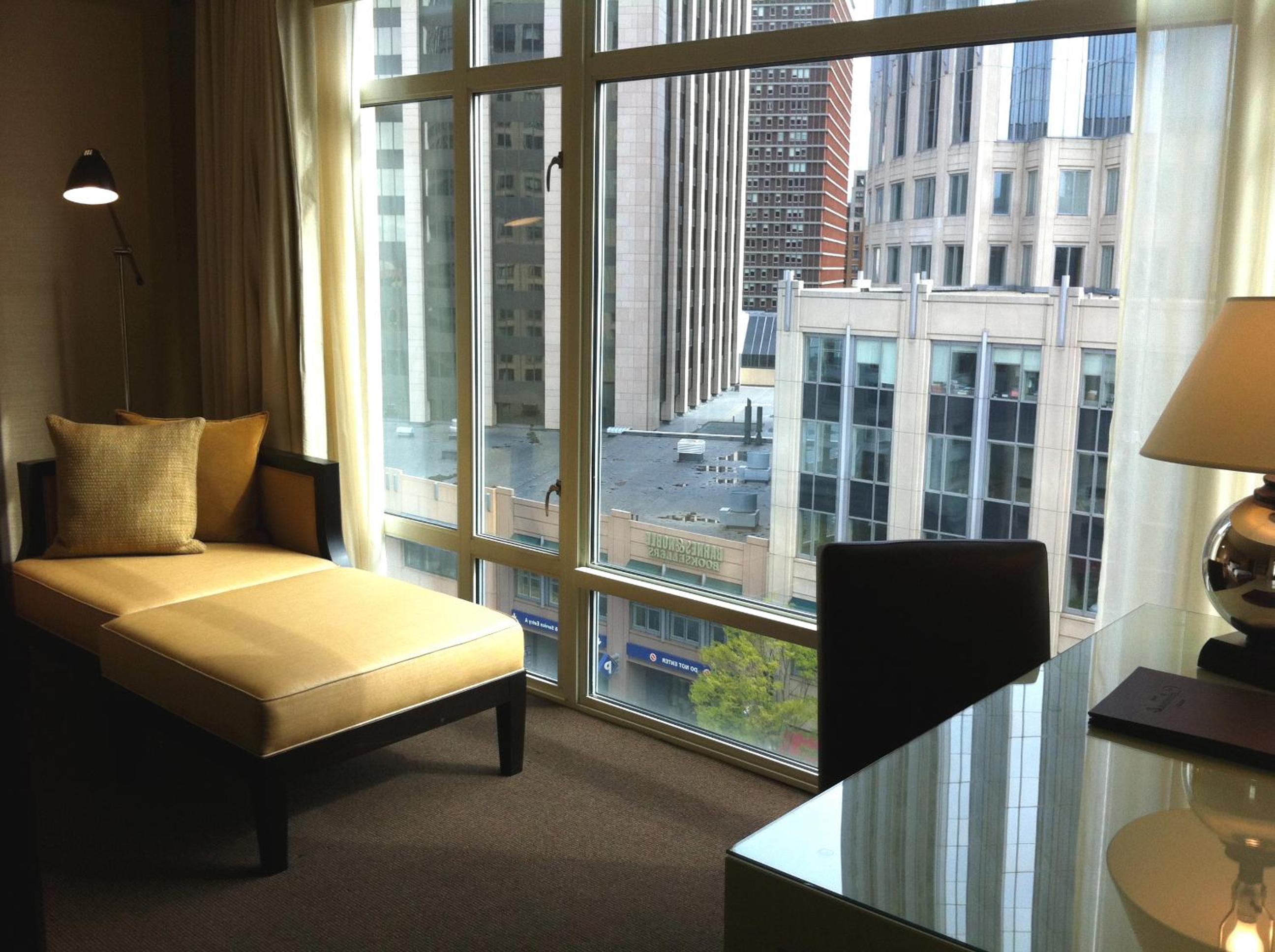 Luxury Double Suite photo 2