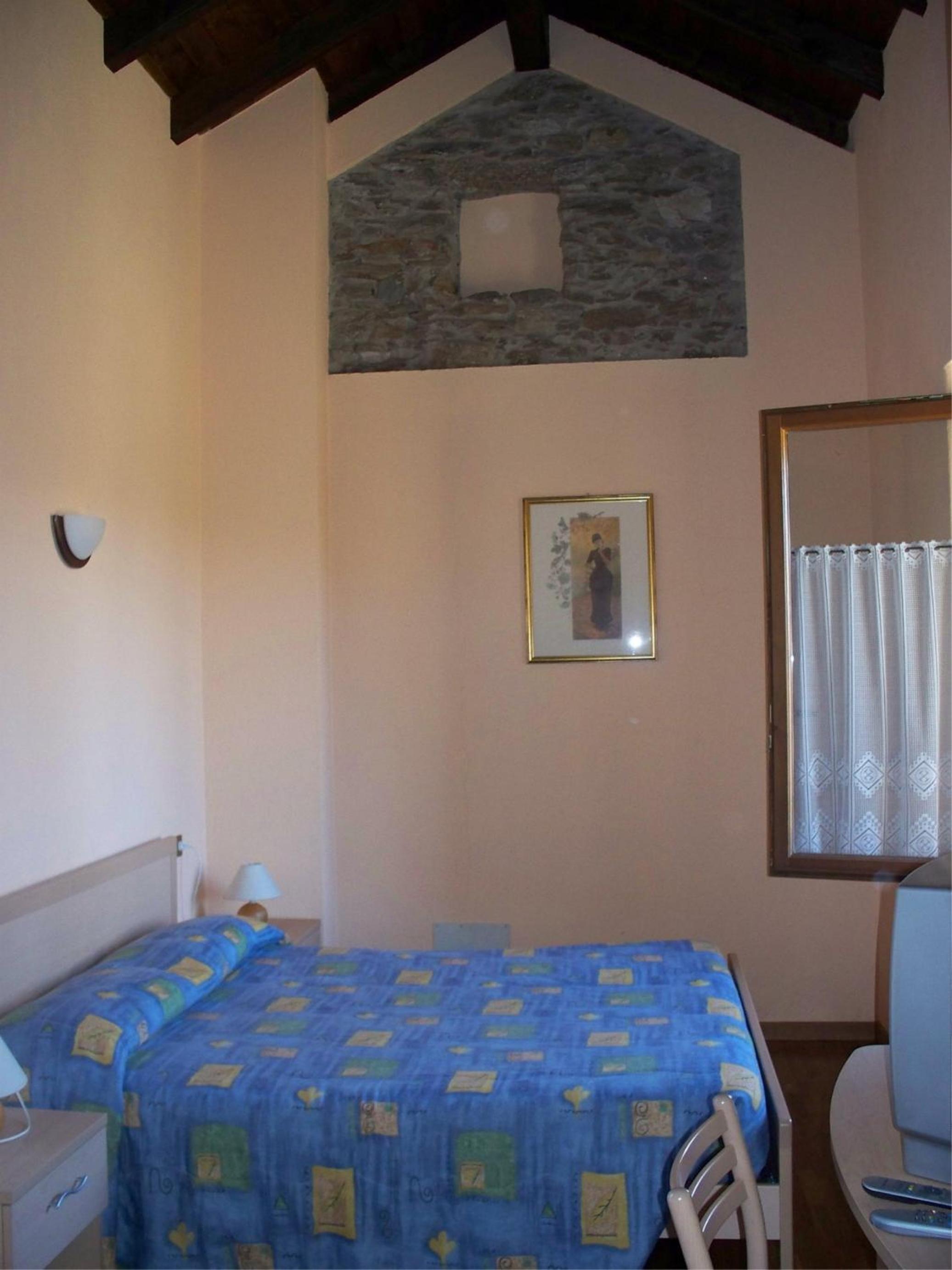One-Bedroom Apartment (2 Adults)