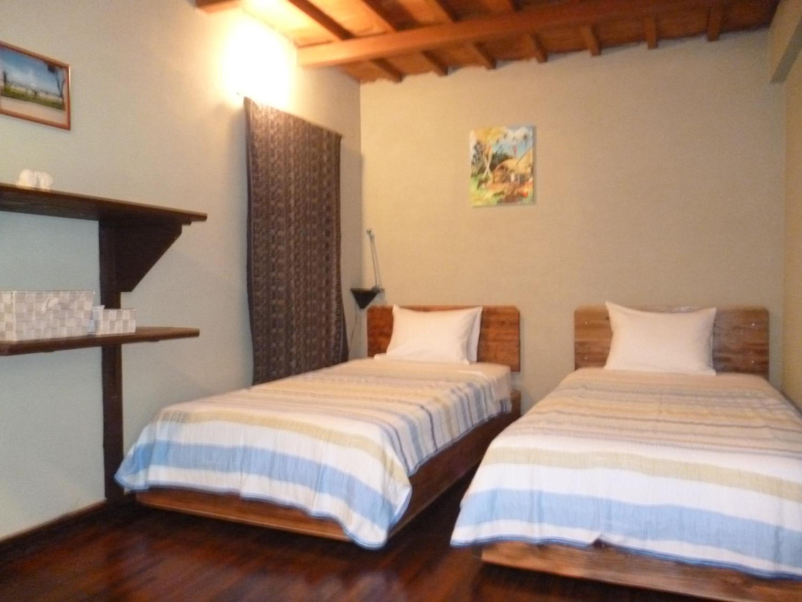 Economy Twin Room photo 1
