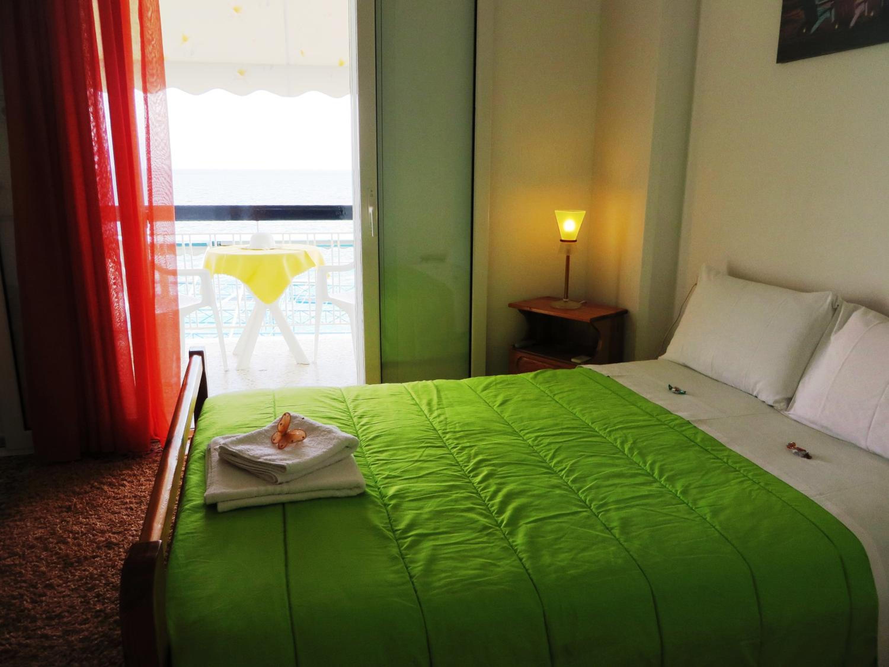 Single Room with Balcony and Sea View photo 1