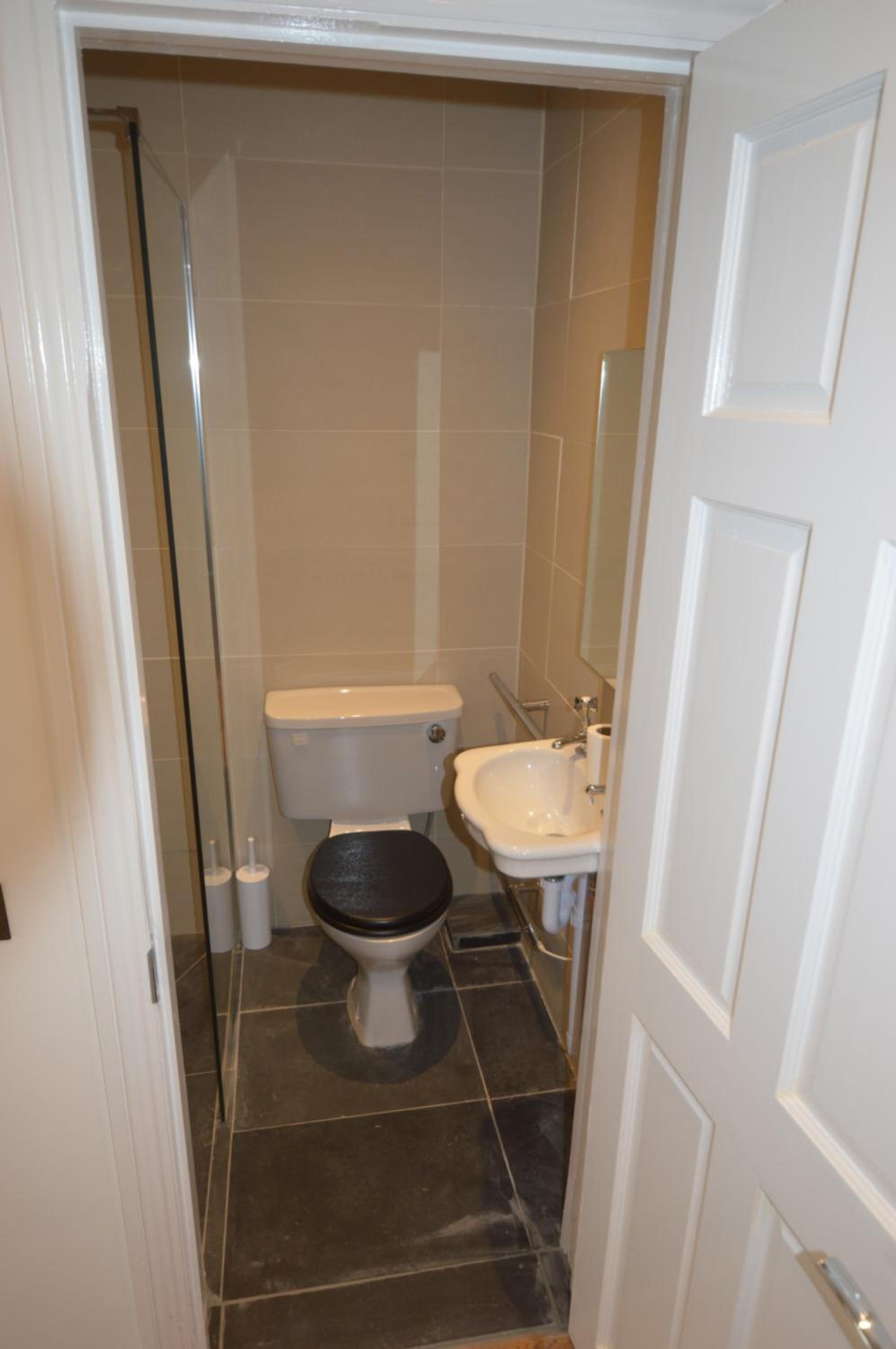 Apartment - Ground Floor photo 3