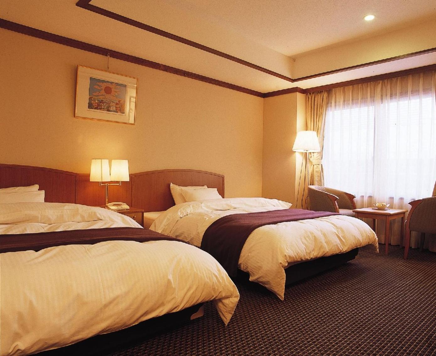 Twin Room - Photo 5