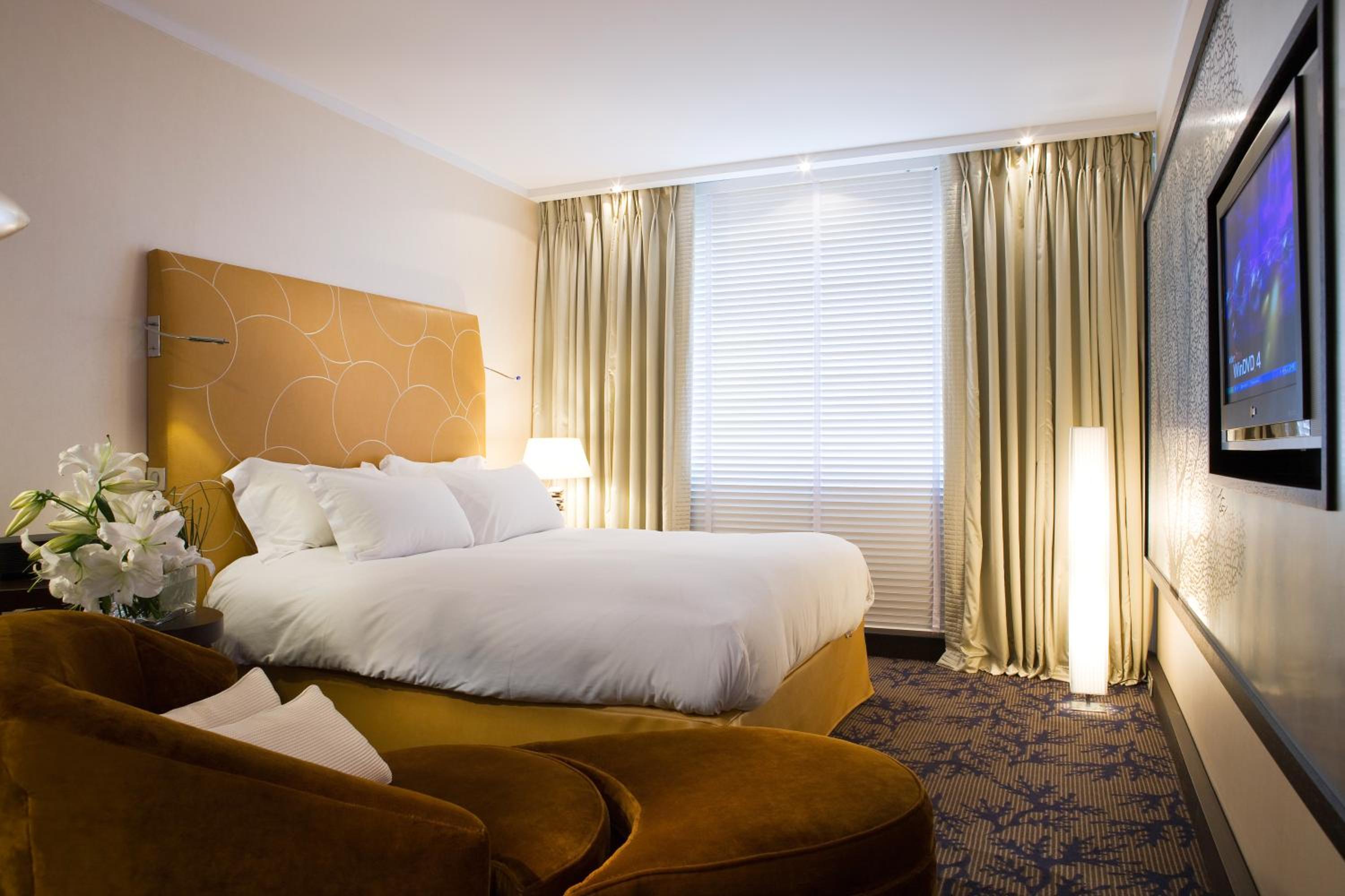 Superior Double Room with Spa Access - Photo 4