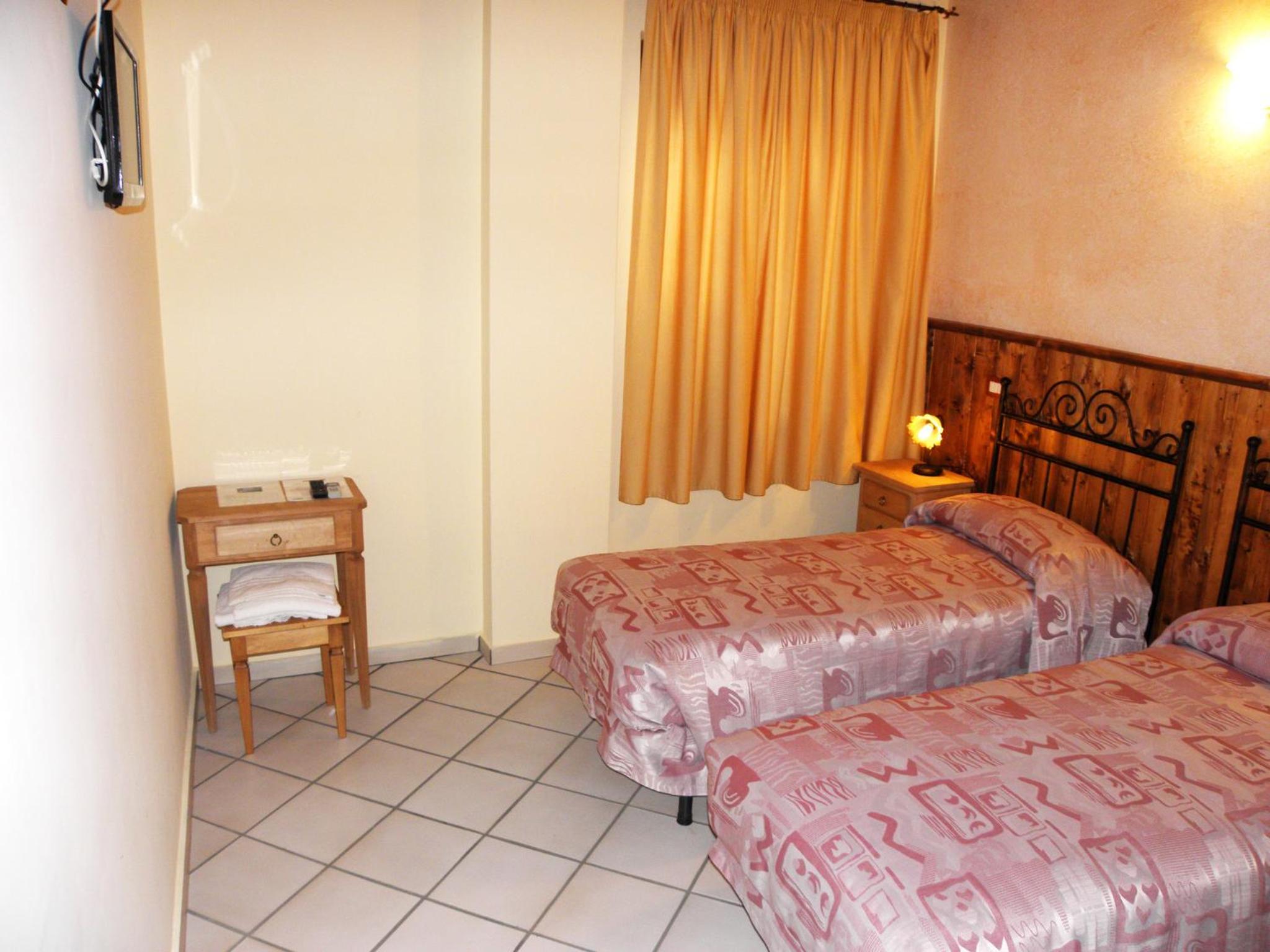 Single Room photo 3