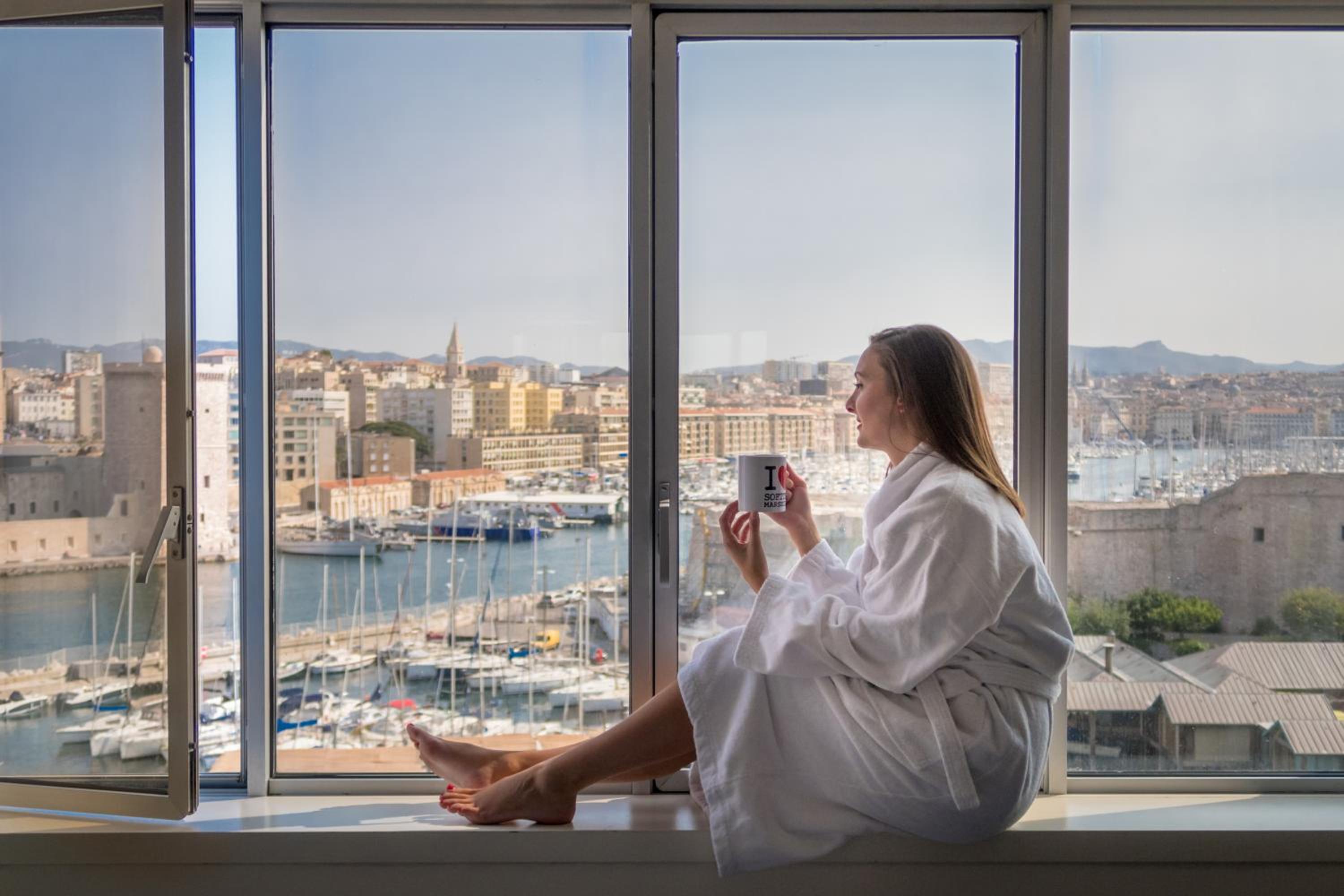 Luxury Room, with port view, One Double Bed, fitness and Sofitel Spa - Photo 3