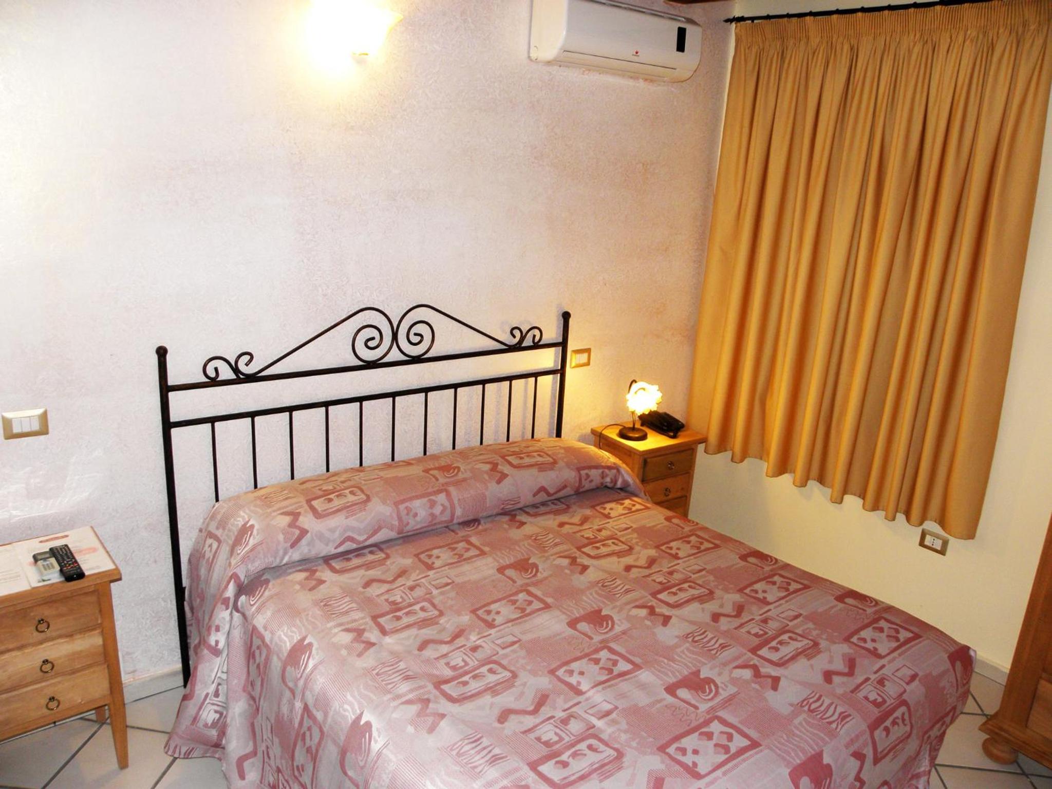 Double or Twin Room photo 2