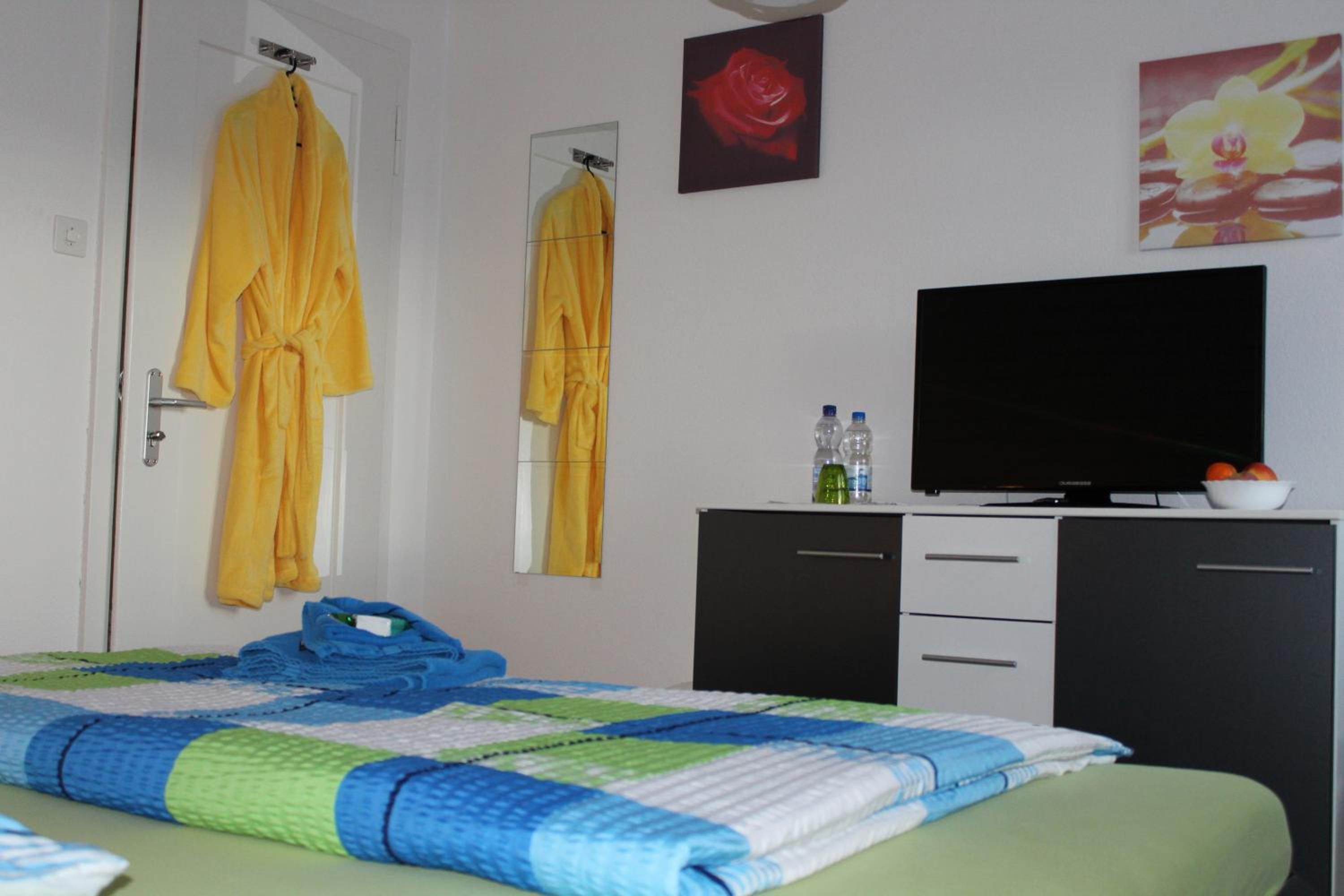 Double Room 2 photo 2