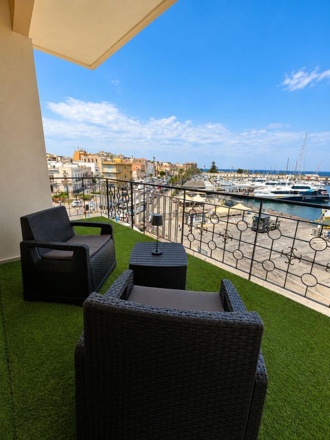 King Room with Sea View photo 3