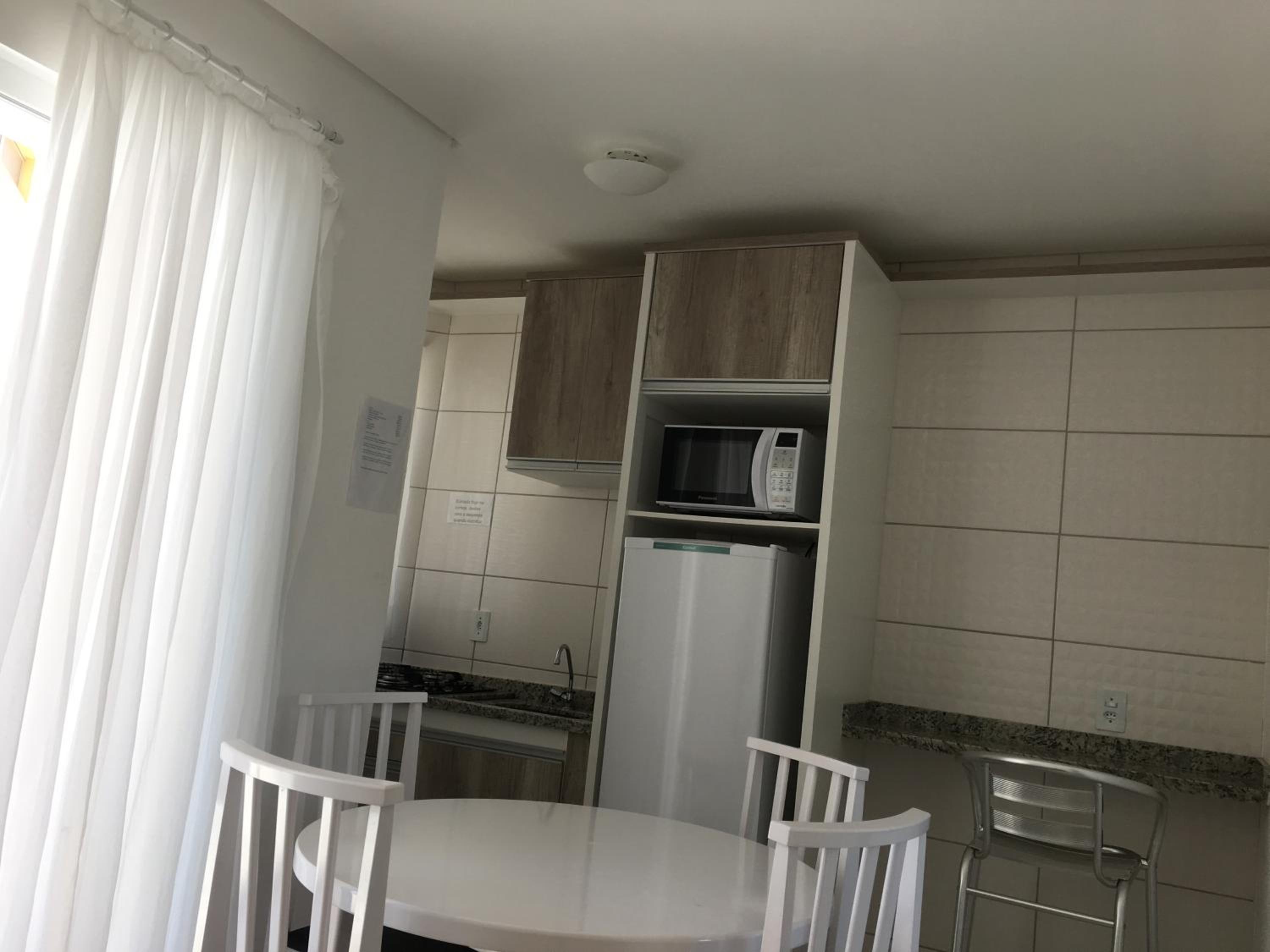 One-Bedroom Apartment - Photo 32