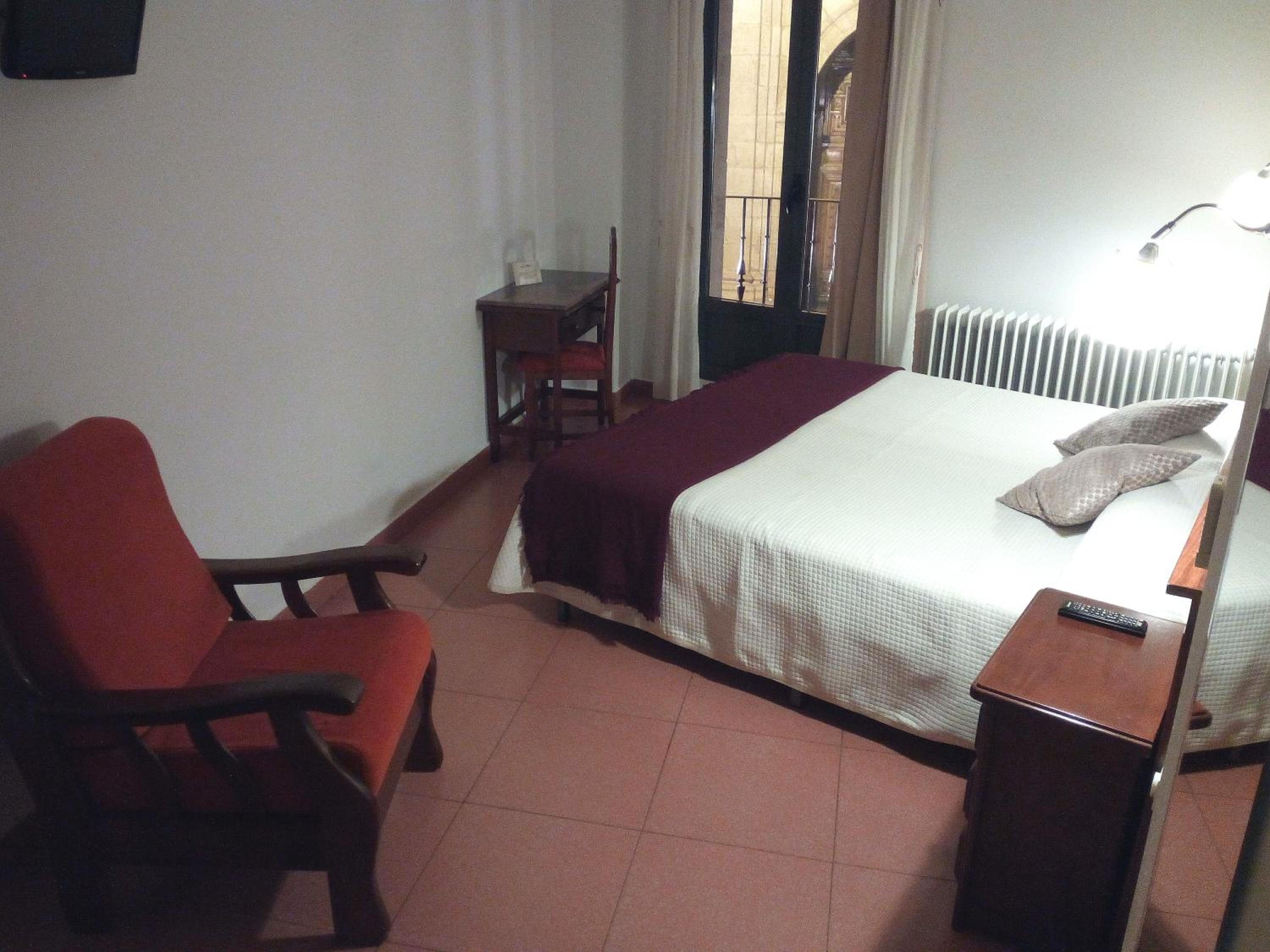 Double or Twin Room photo 2