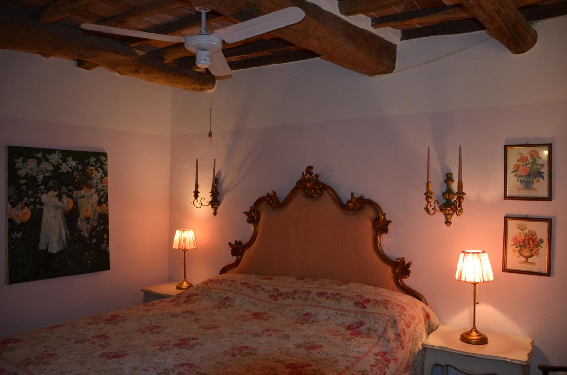 One-Bedroom House photo 1