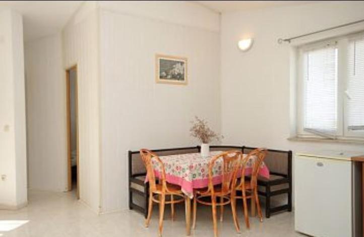 Two-Bedroom Apartment with Balcony and Sea View