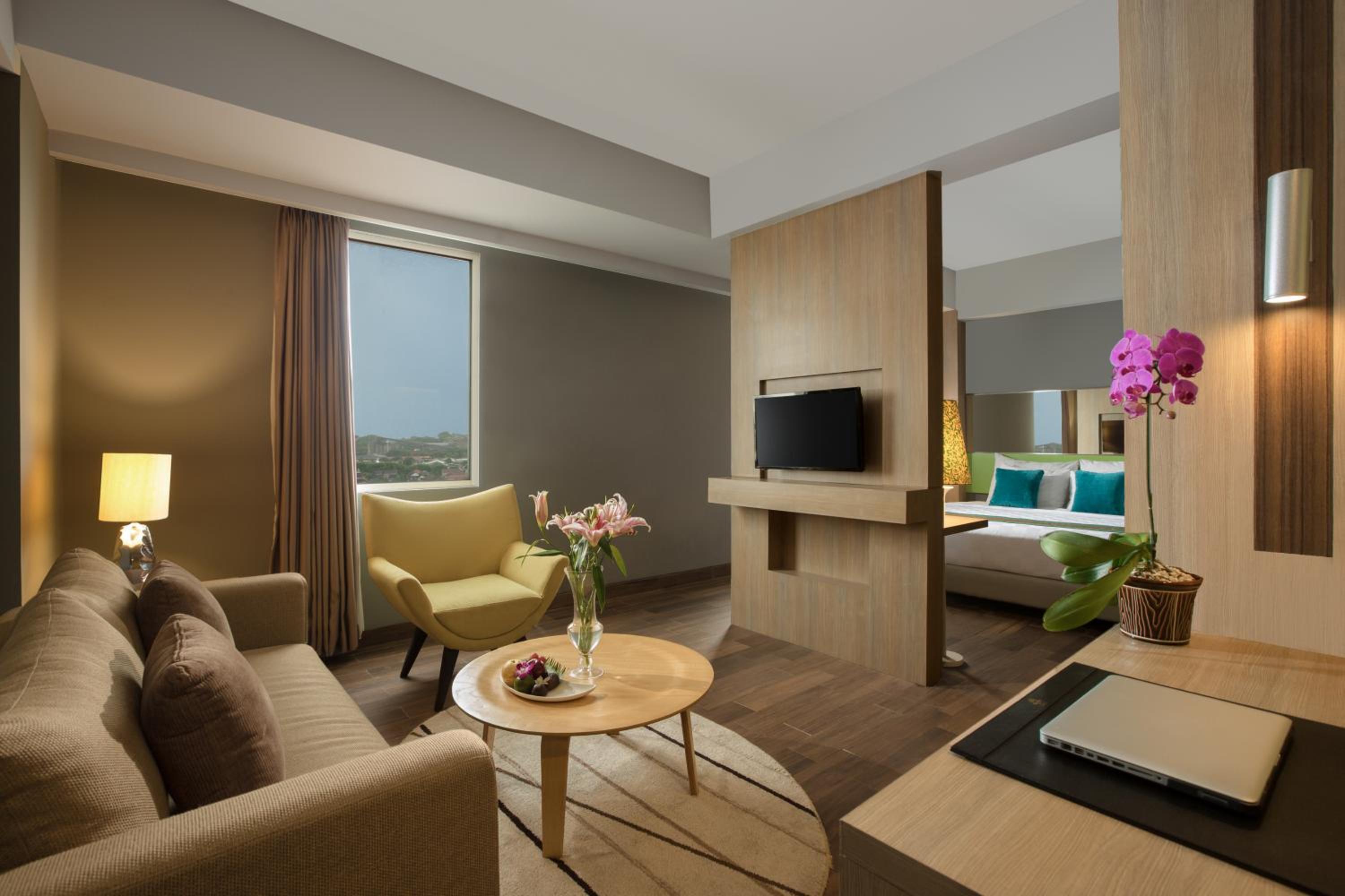 Suite with City View