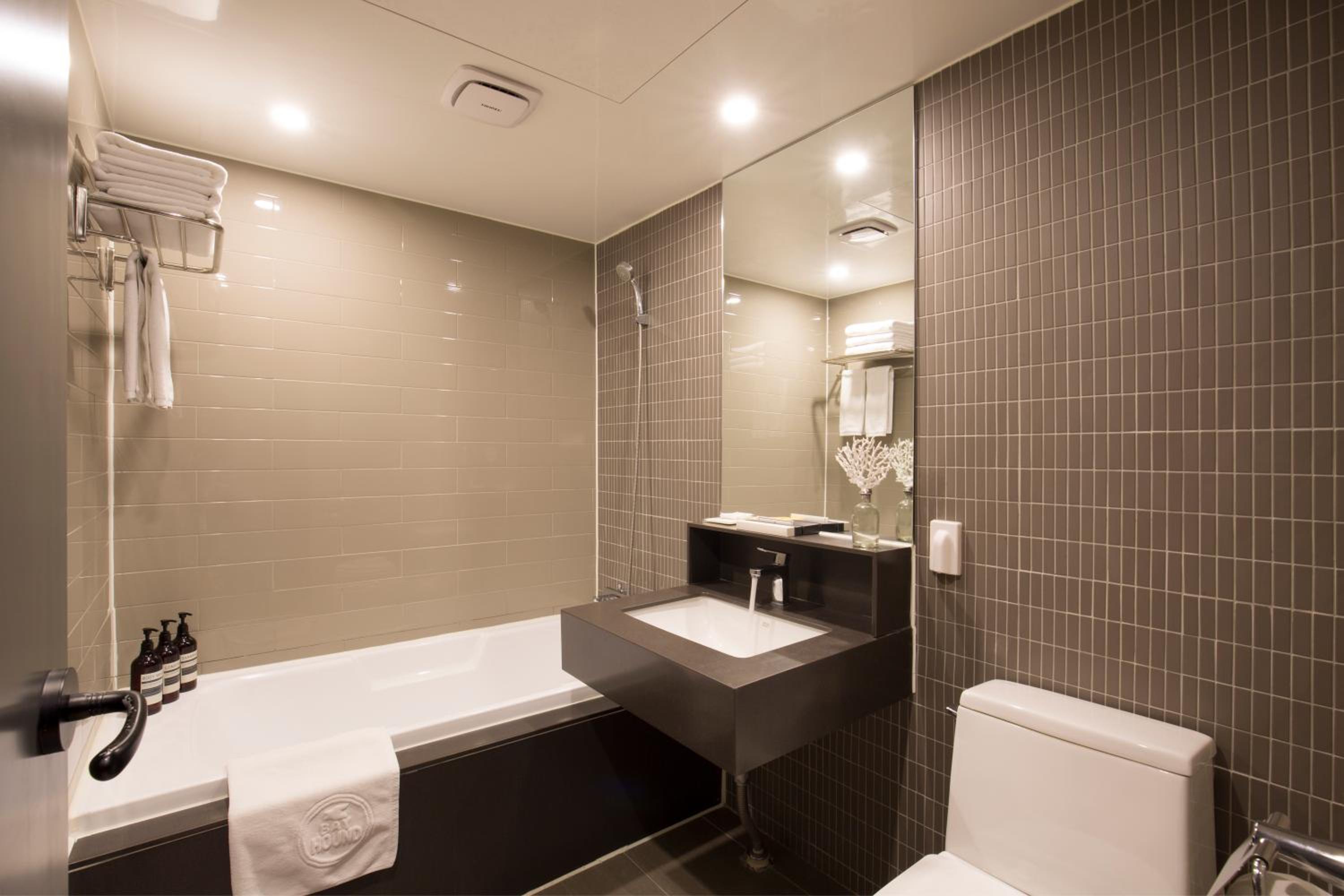 Deluxe Triple Room photo 2