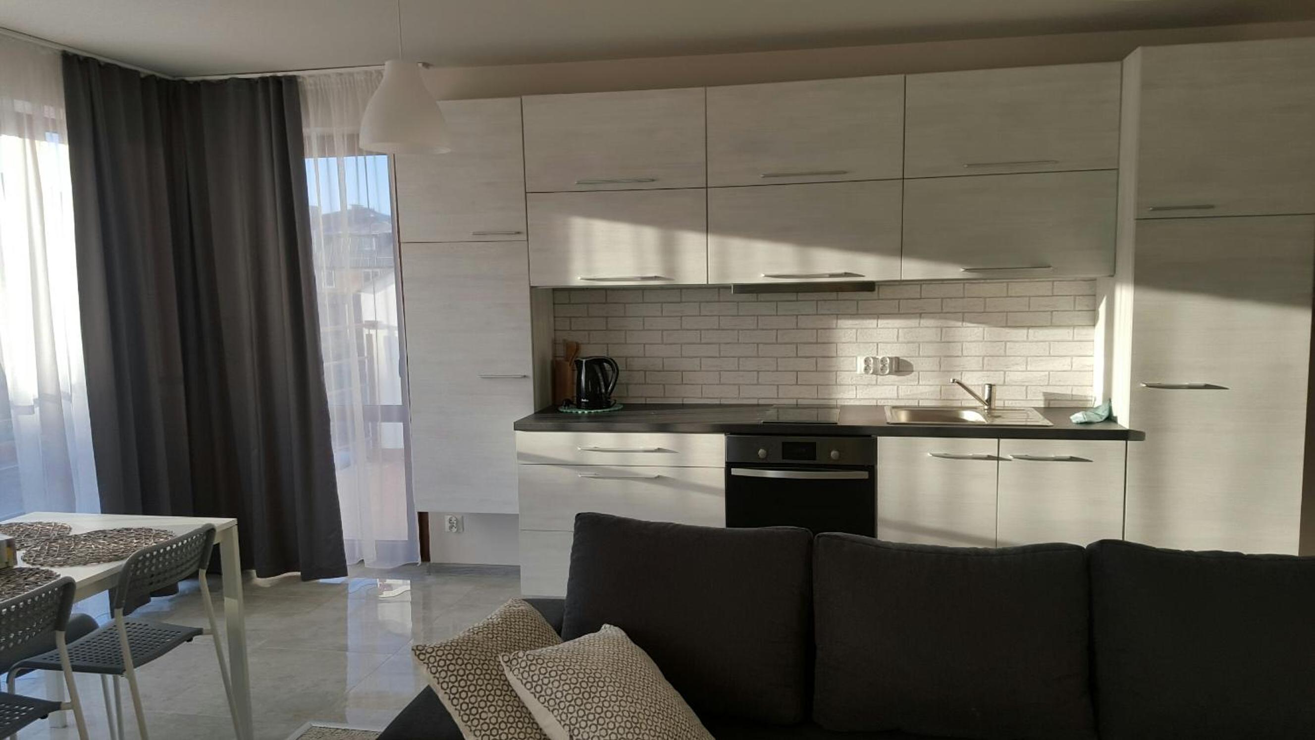 Apartment with Balcony photo 2