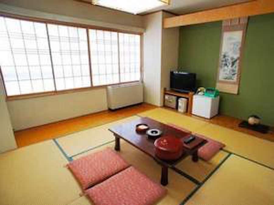 Standard Family Room photo 3