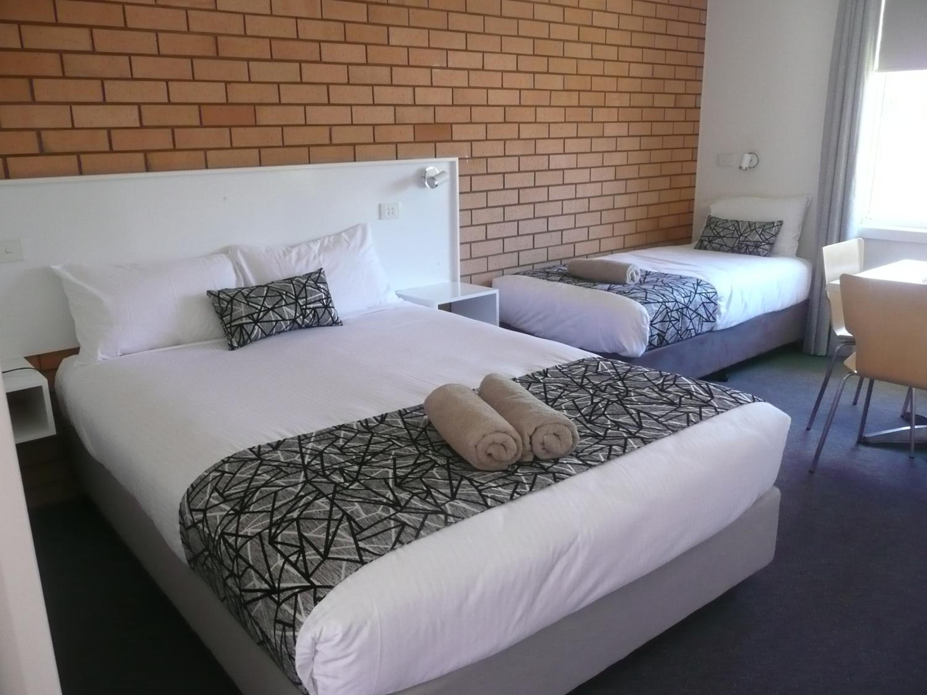 Double or Twin Room photo 2