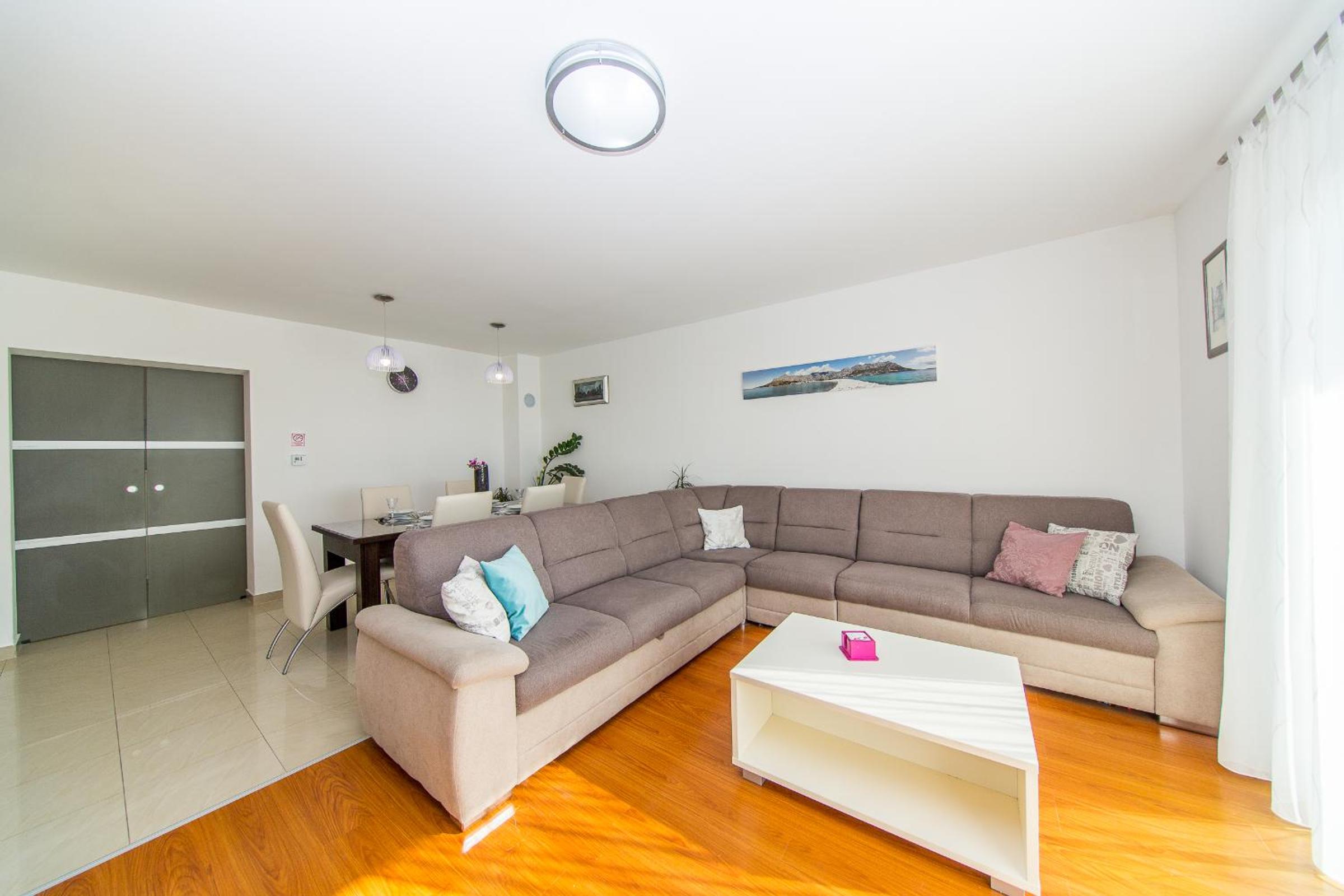 Apartment with Sea View