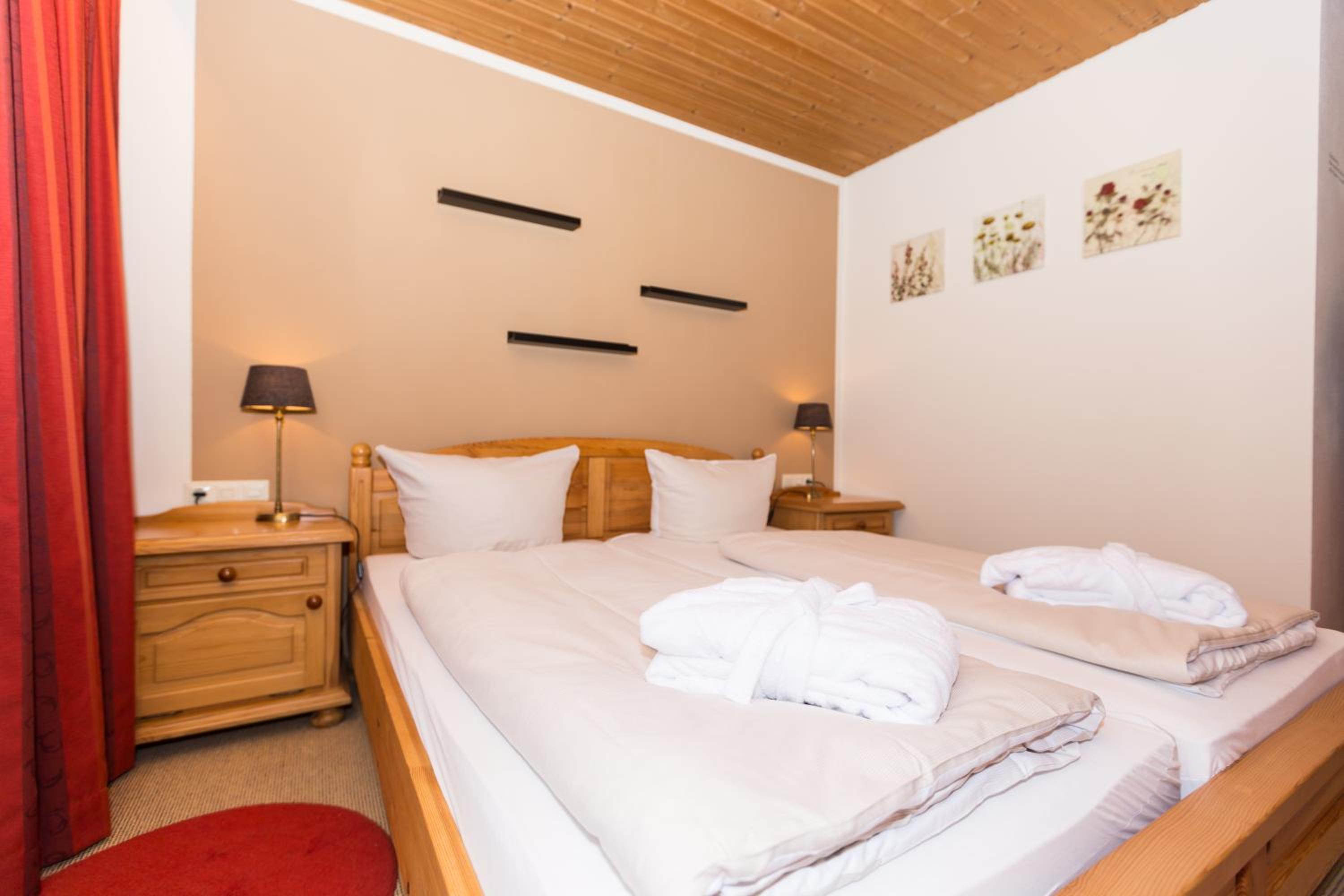 Double Room with Balcony photo 3