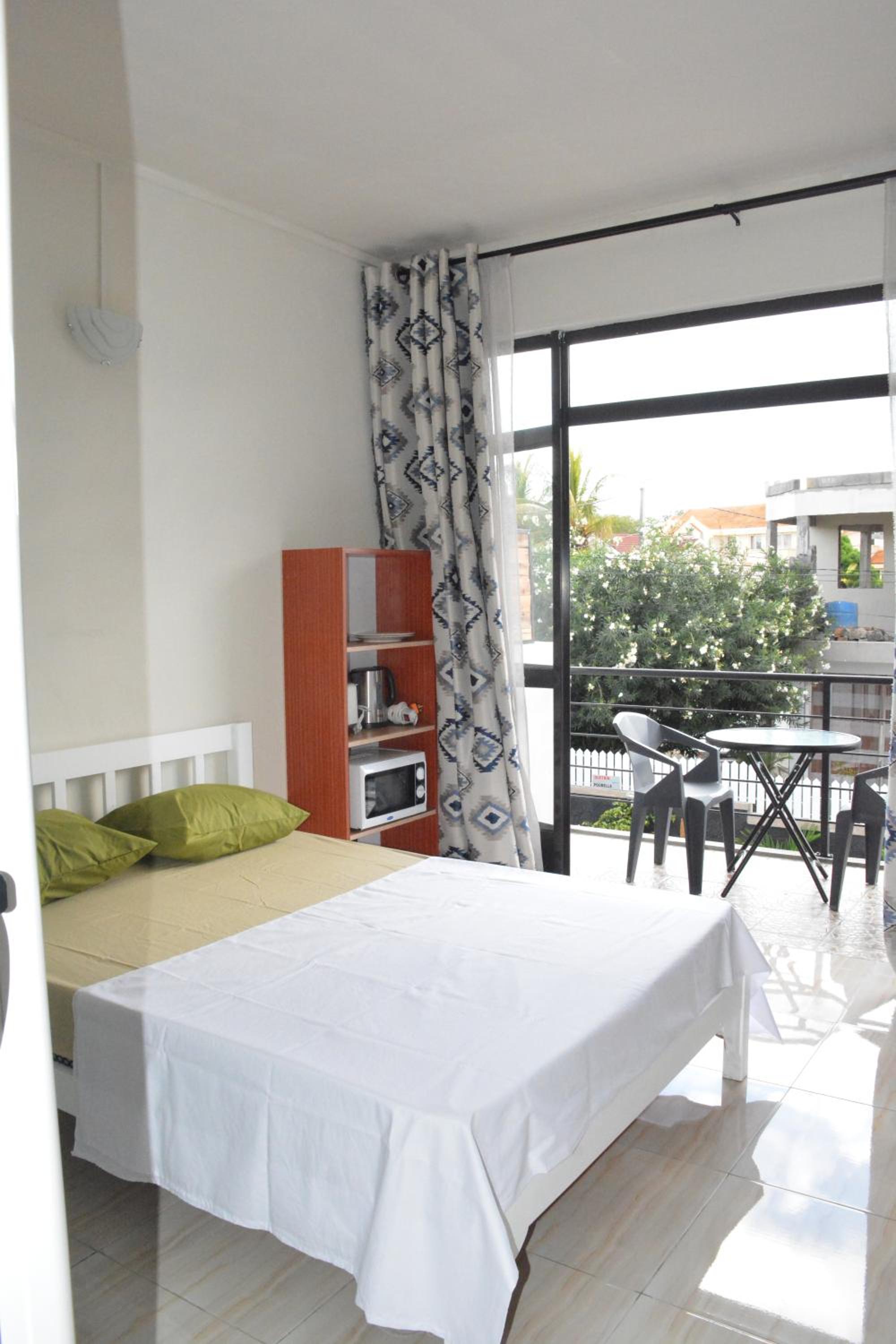 Studio with Terrace