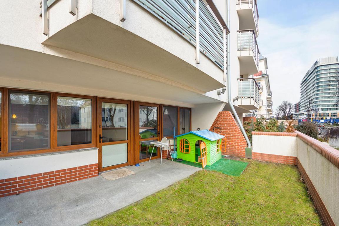 One-Bedroom Apartment - 44 Chrobrego Street (no parking) photo 3