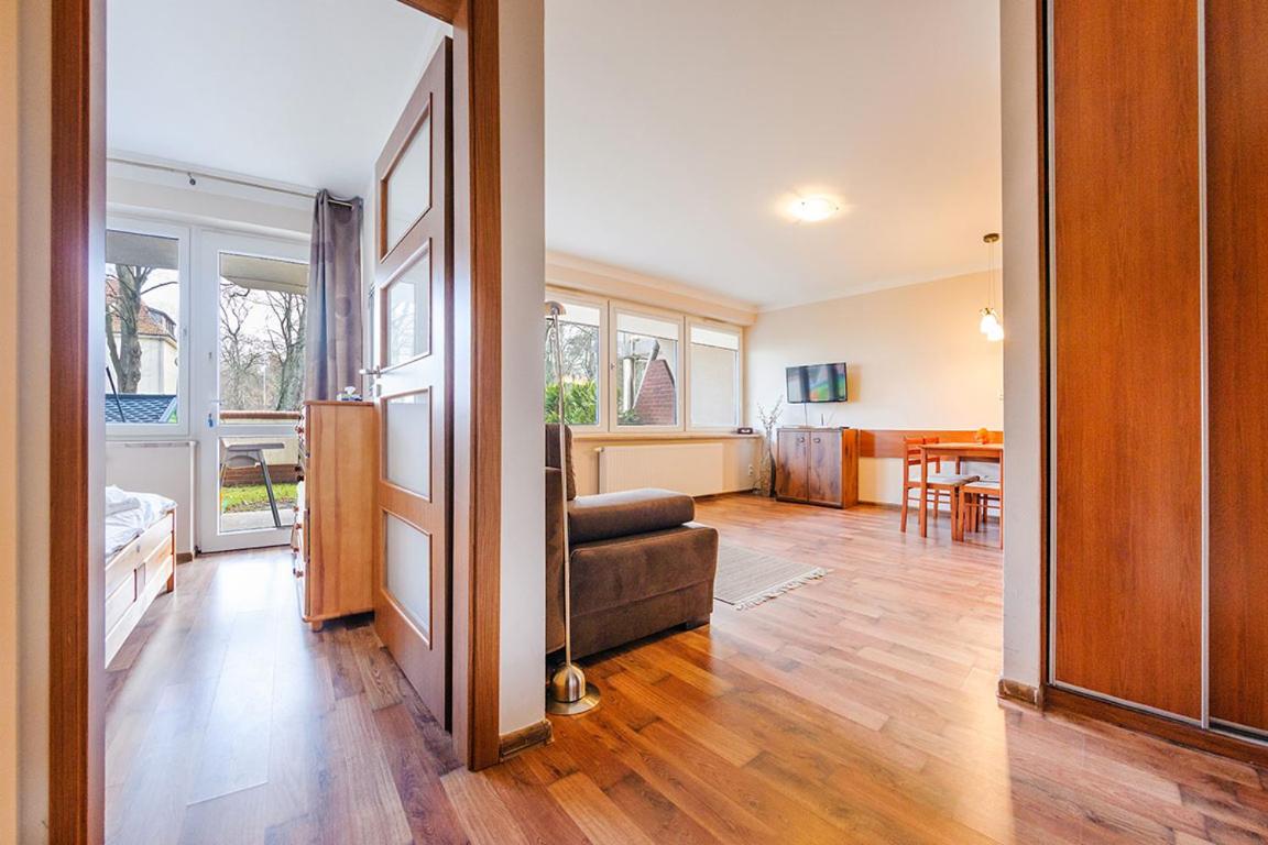 One-Bedroom Apartment - 44 Chrobrego Street (no parking) photo 1