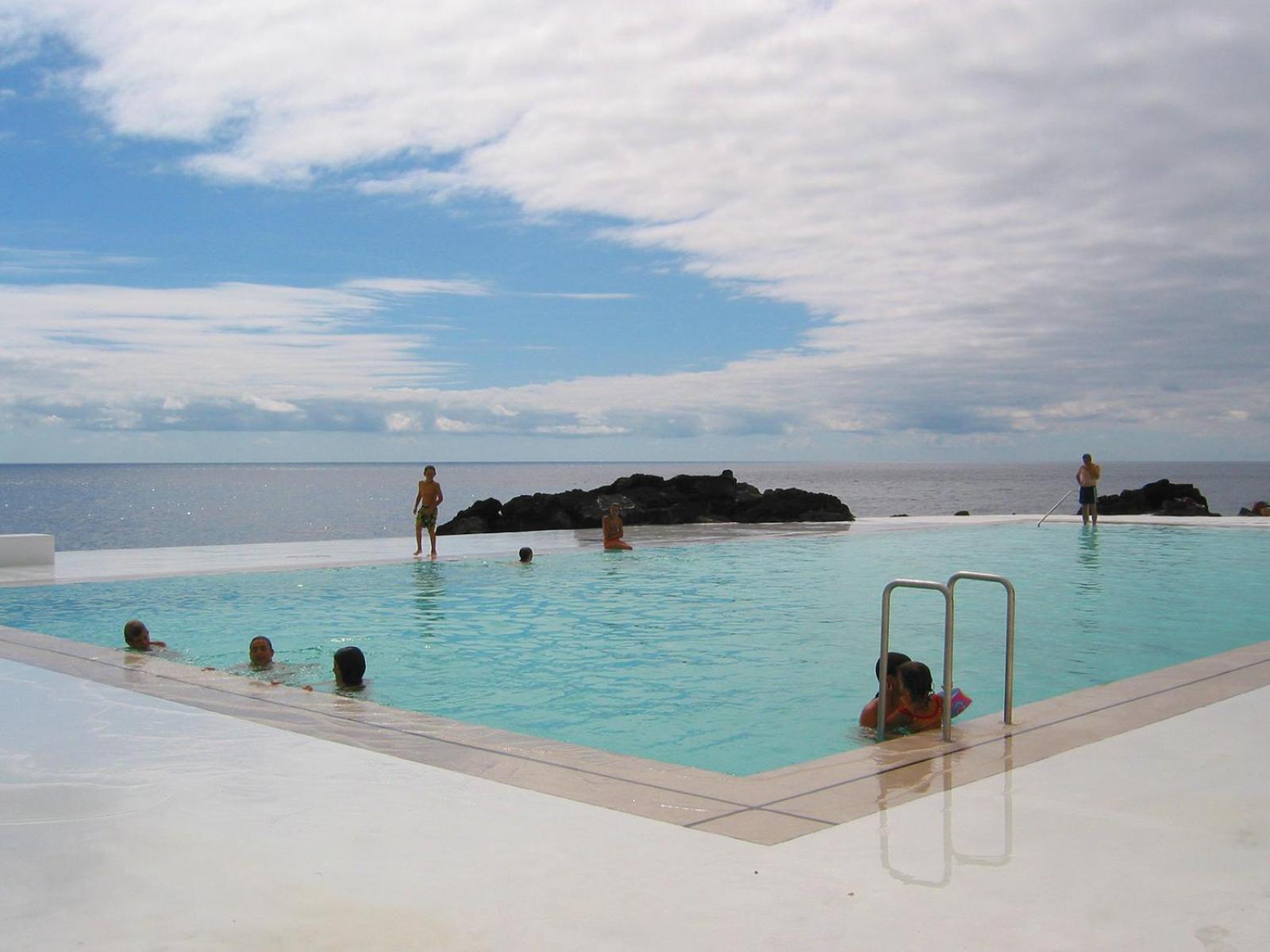 Deluxe Suite with Sea View photo 3