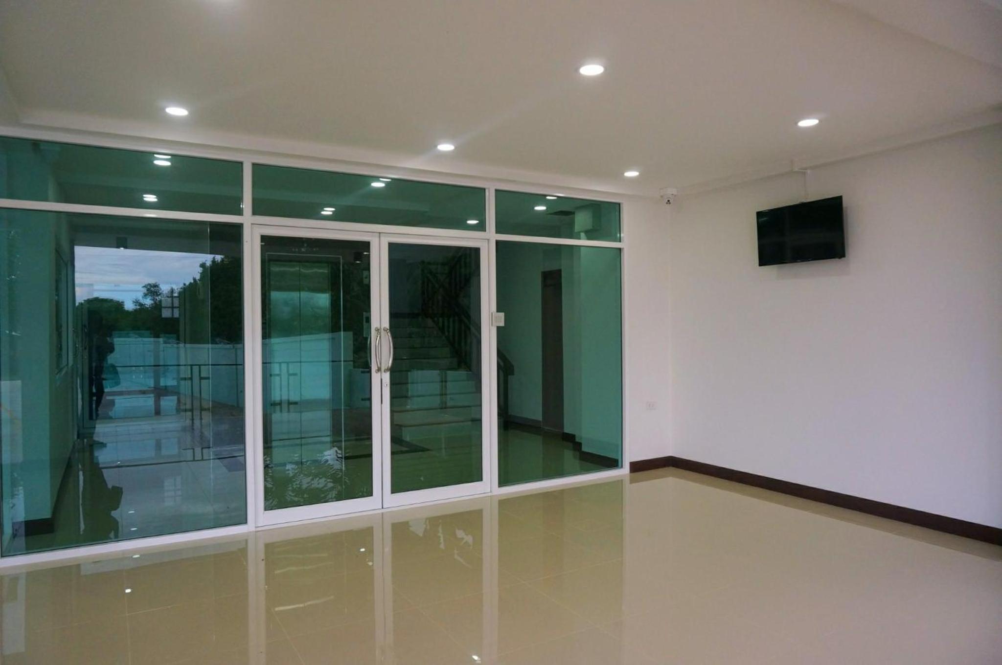 Apartment - Photo 35