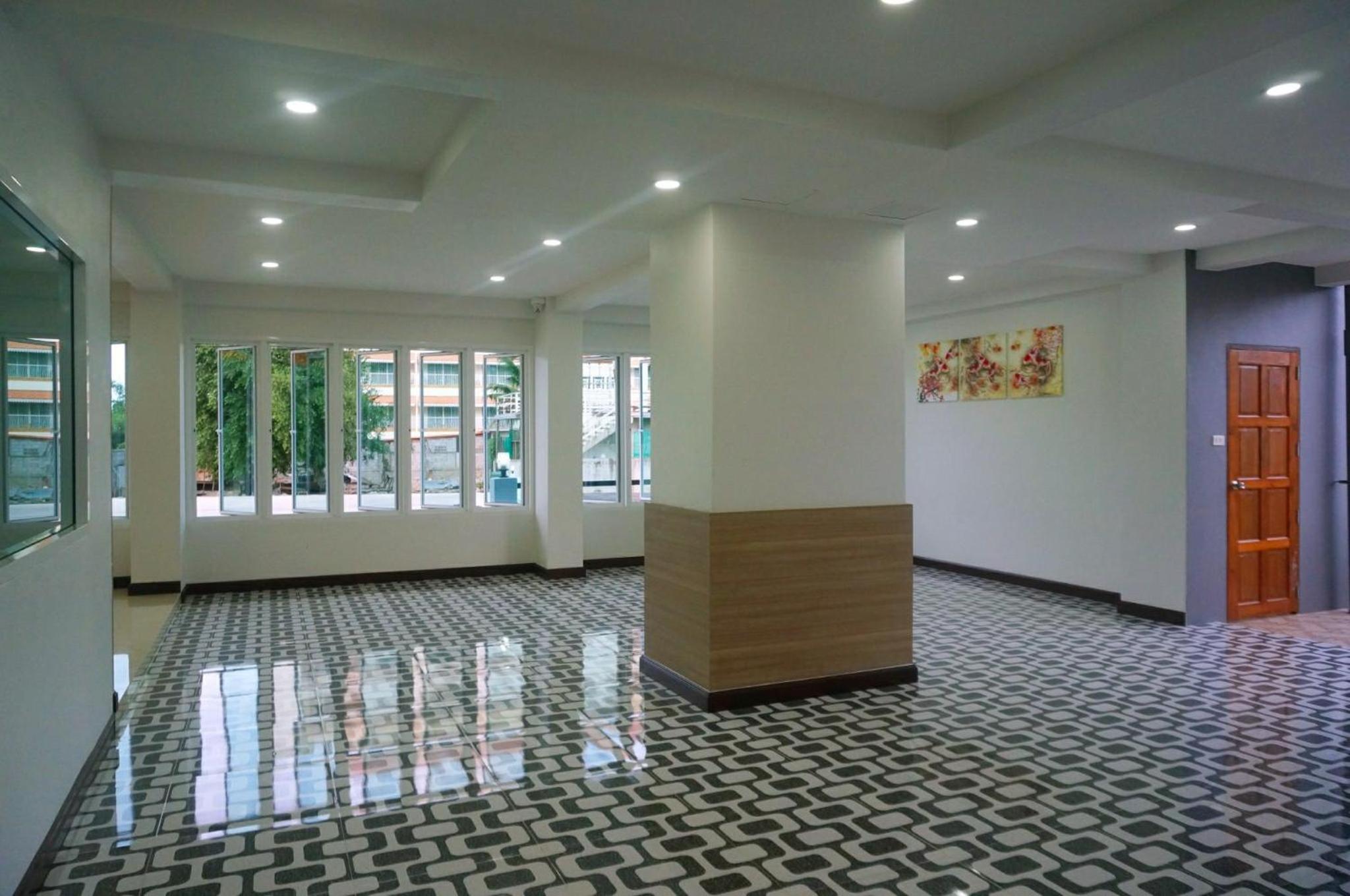 Apartment - Photo 26
