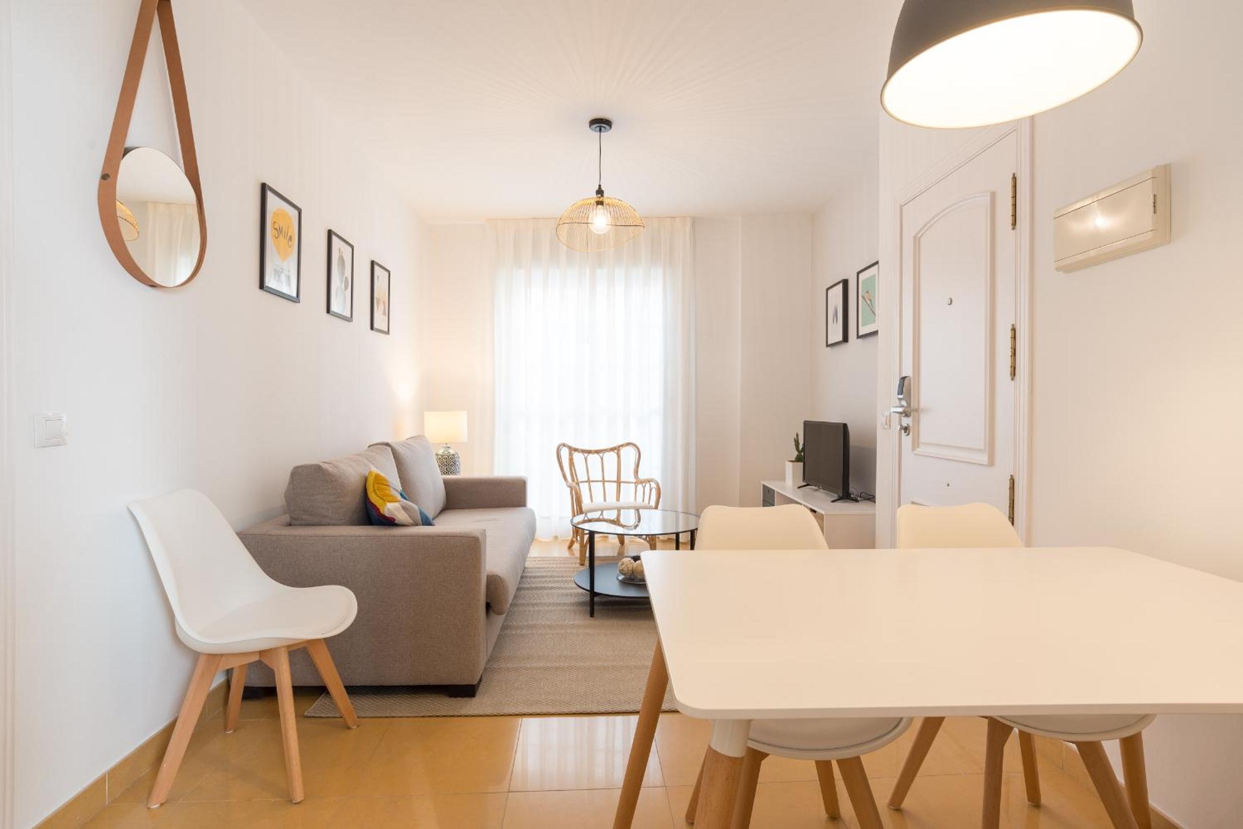 Apartamento con Balcón