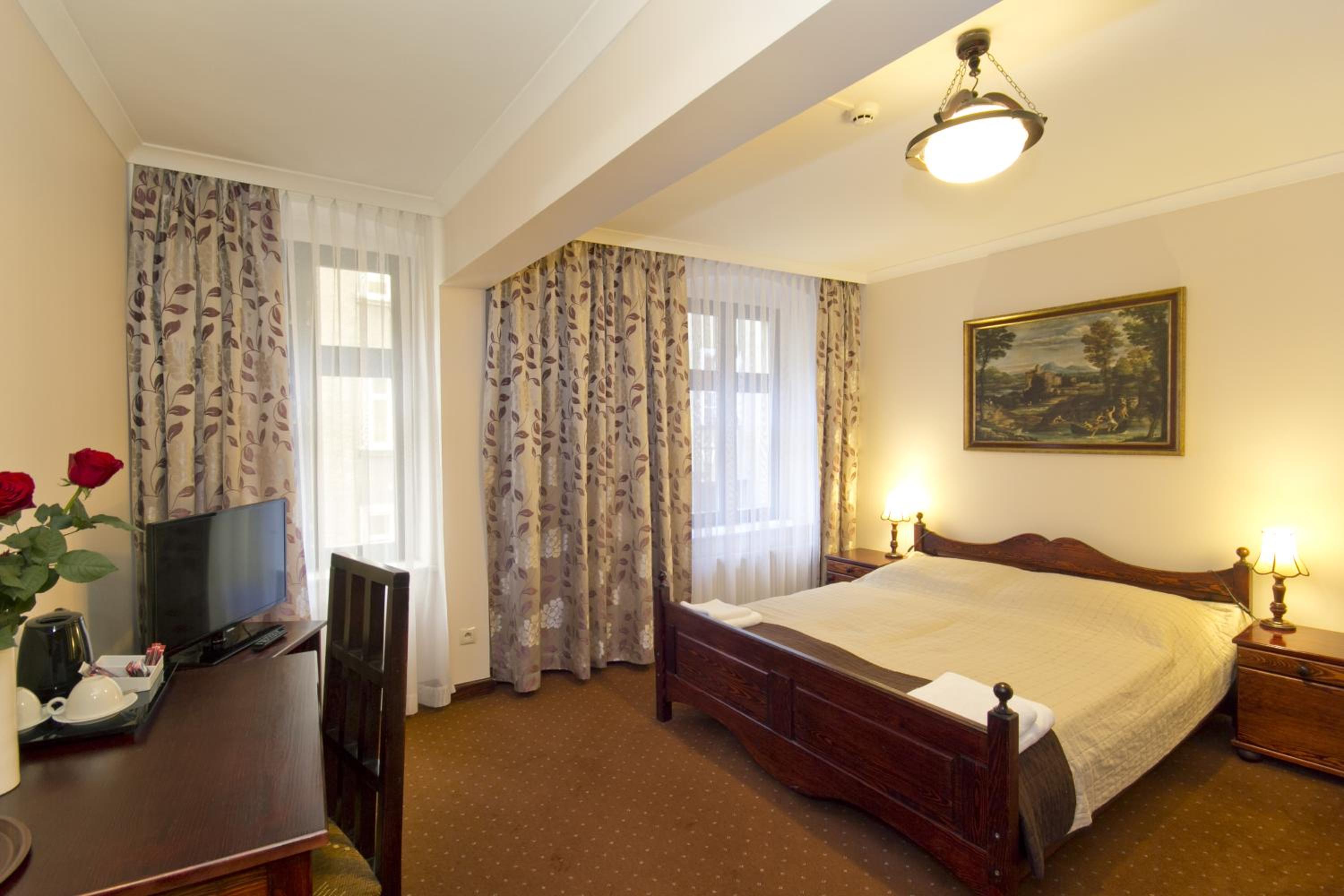 Double Room - Photo 3