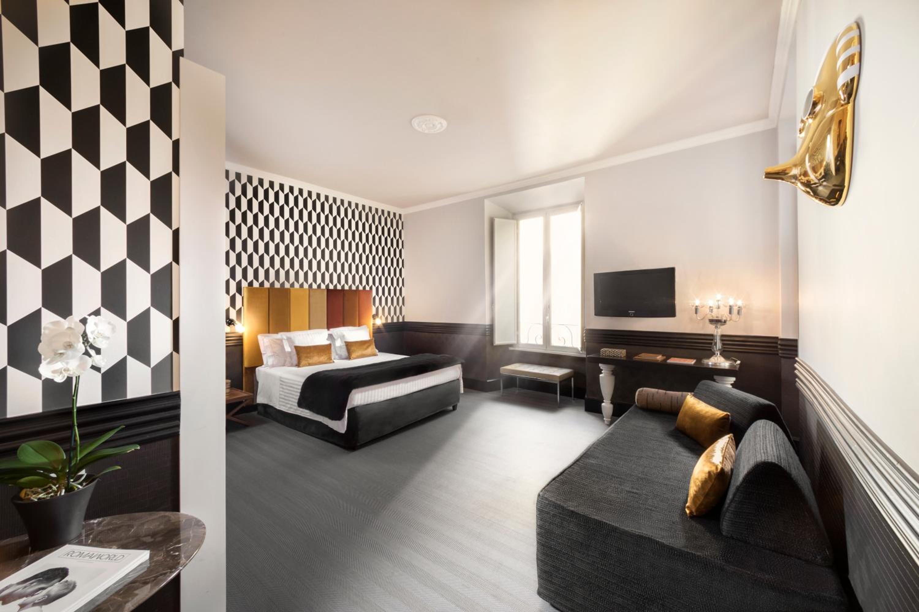 Deluxe Apartment - Separate Building
