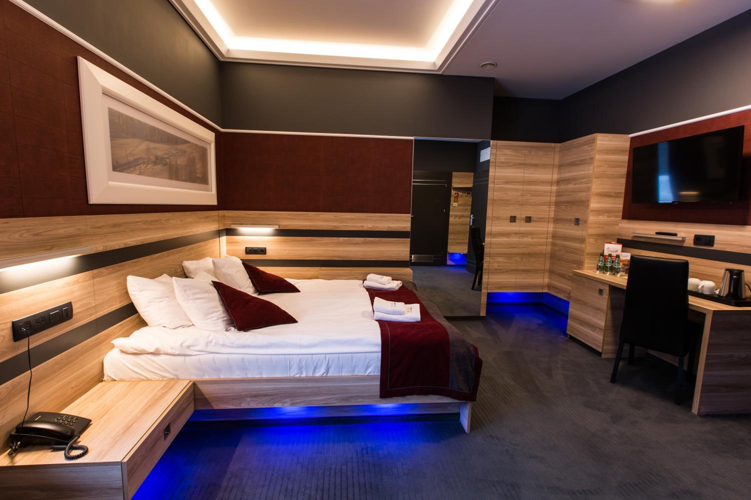 Superior Double Room - Photo 19