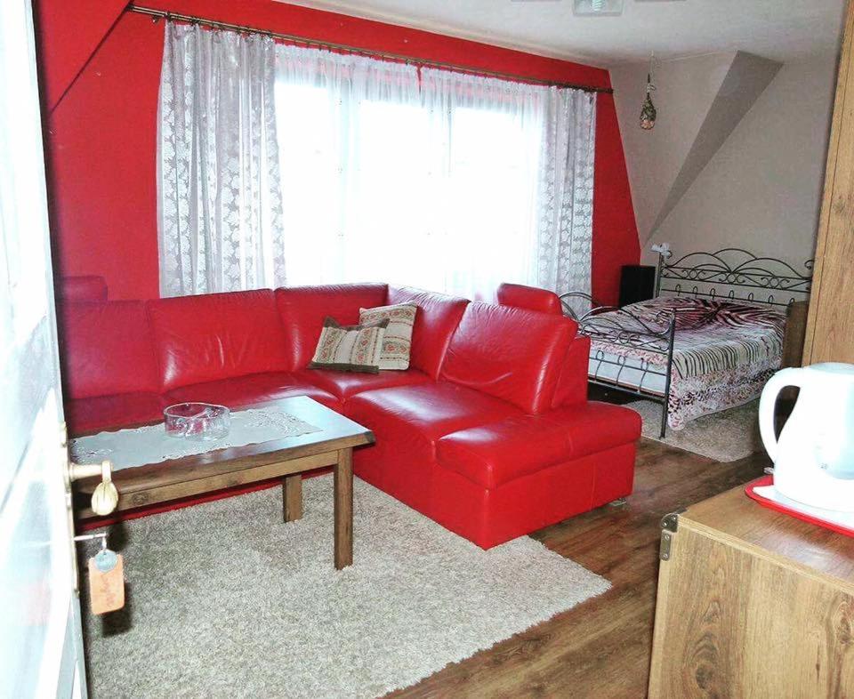Deluxe Double Room with Shower photo 3