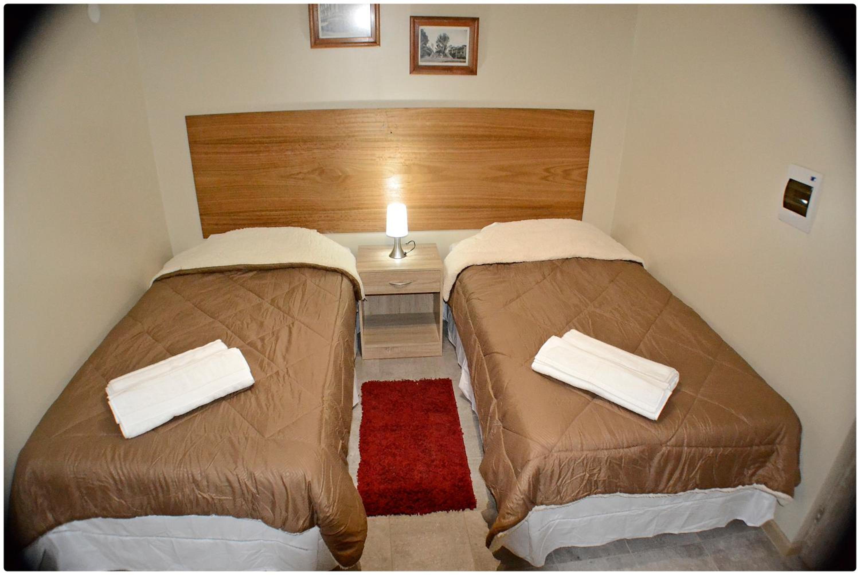 Small Twin Room photo 2