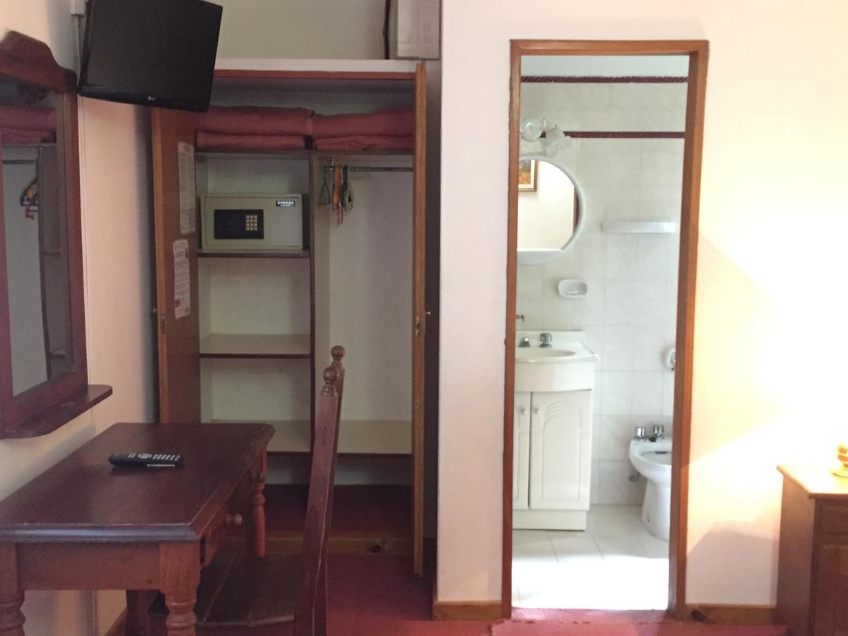 Standard Triple Room photo 1