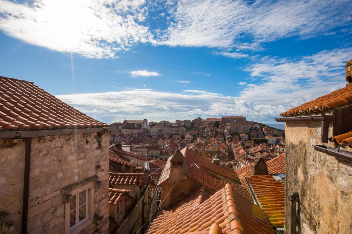 Double Room with View