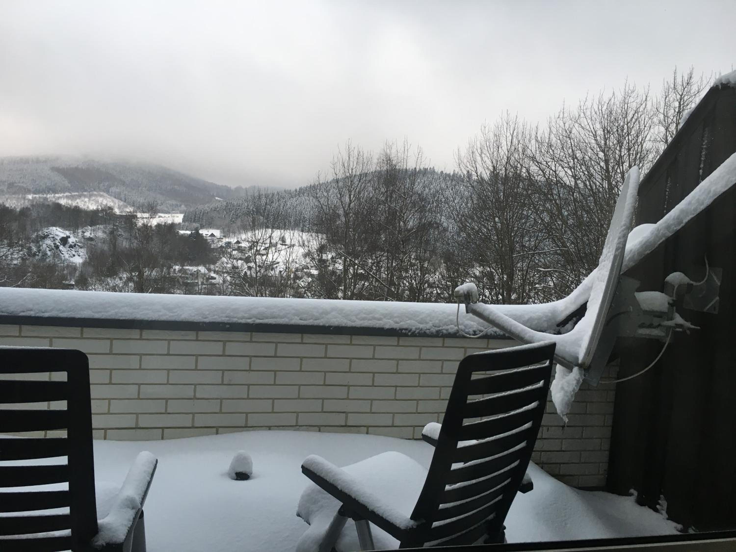 Apartment with Mountain View - Photo 41