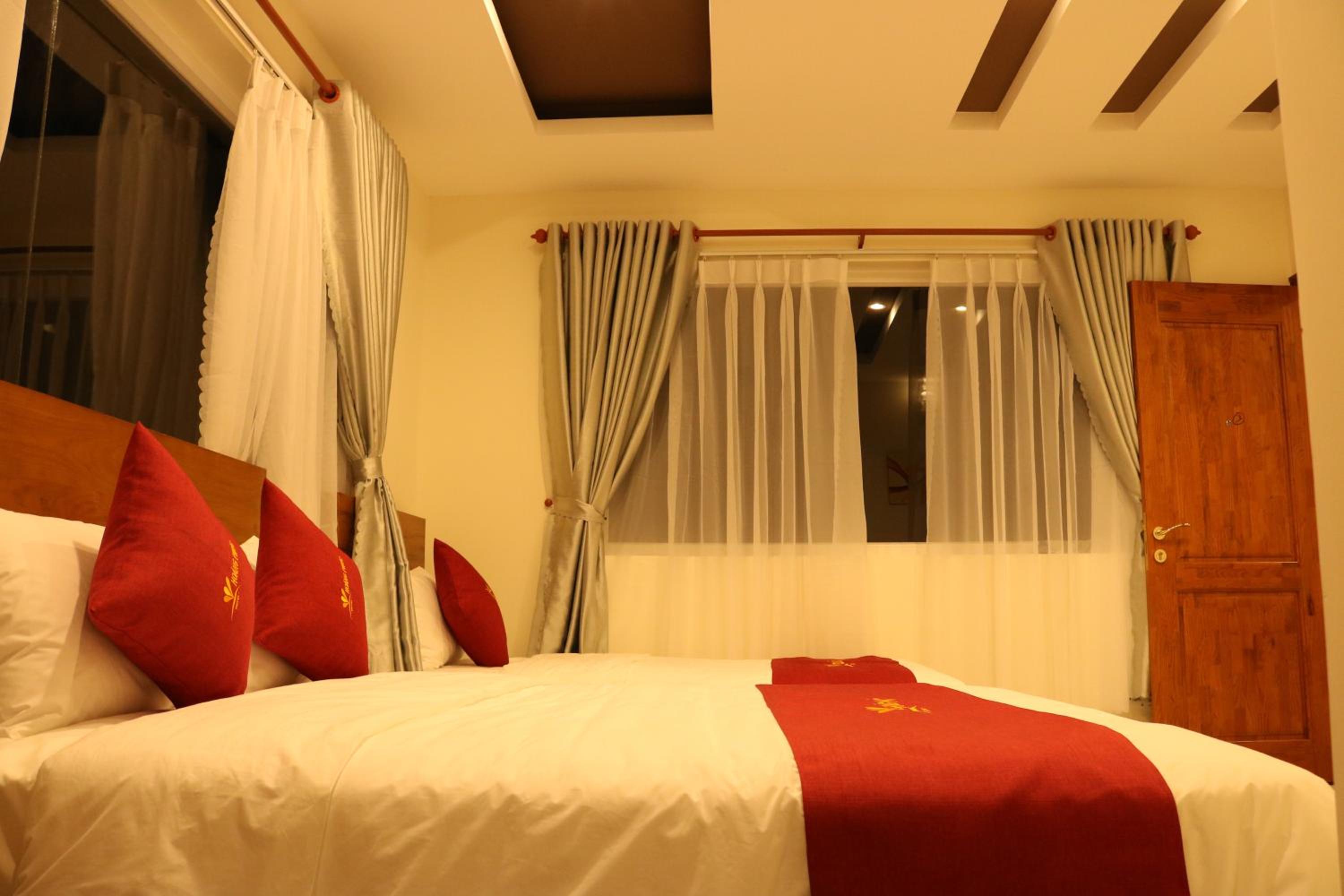 Superior Triple Room