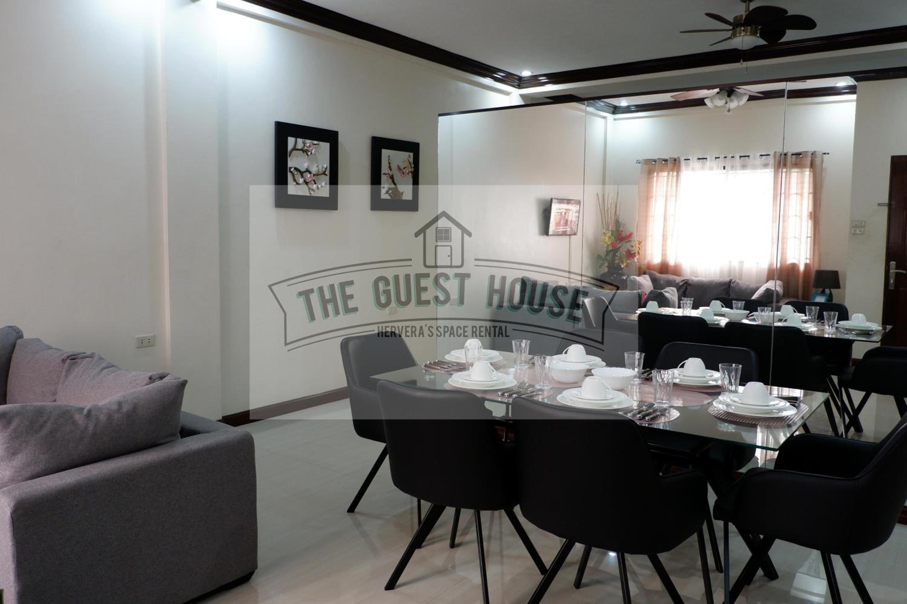 Family Suite - Photo 1