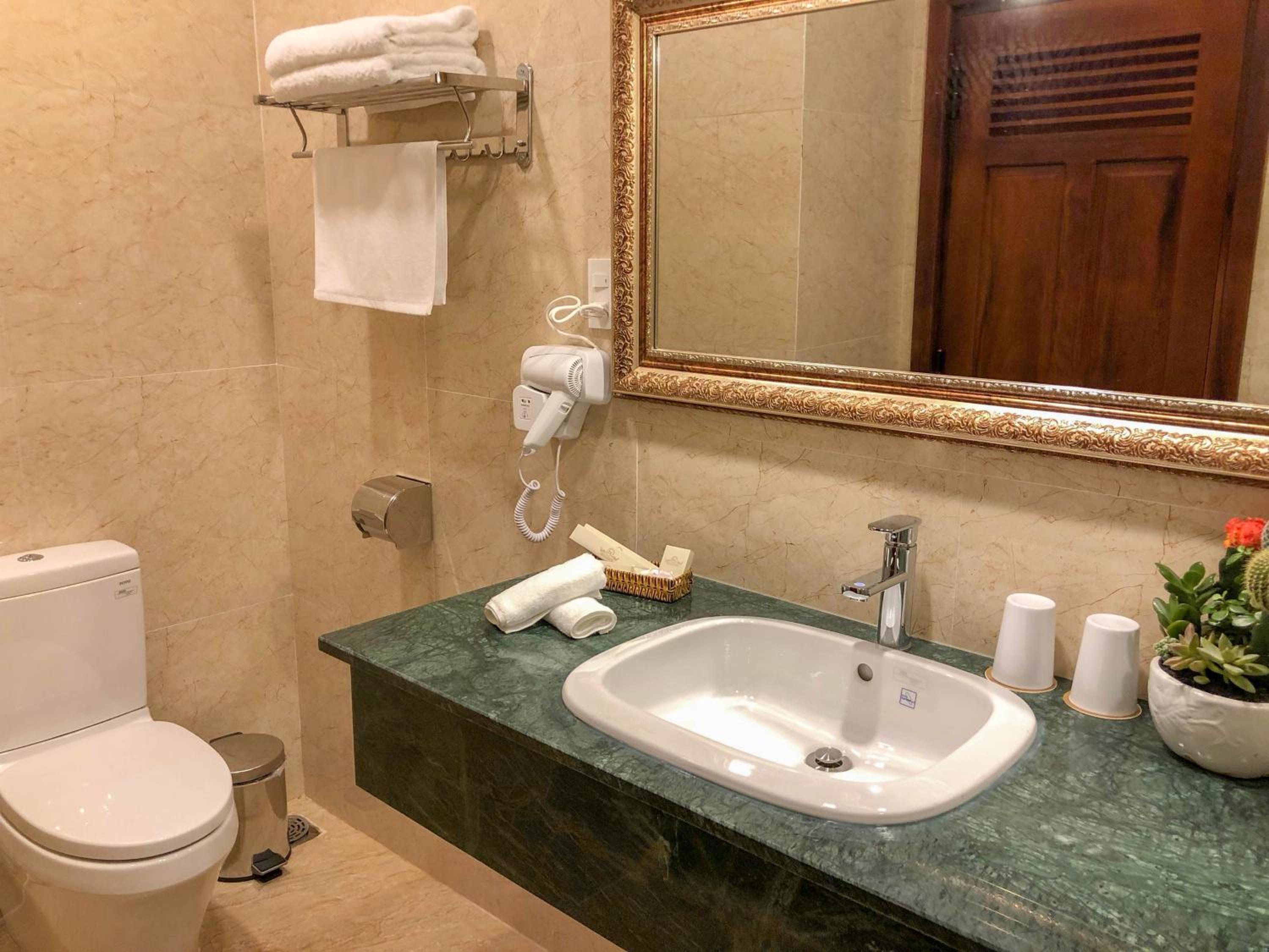 Budget Double Room photo 2