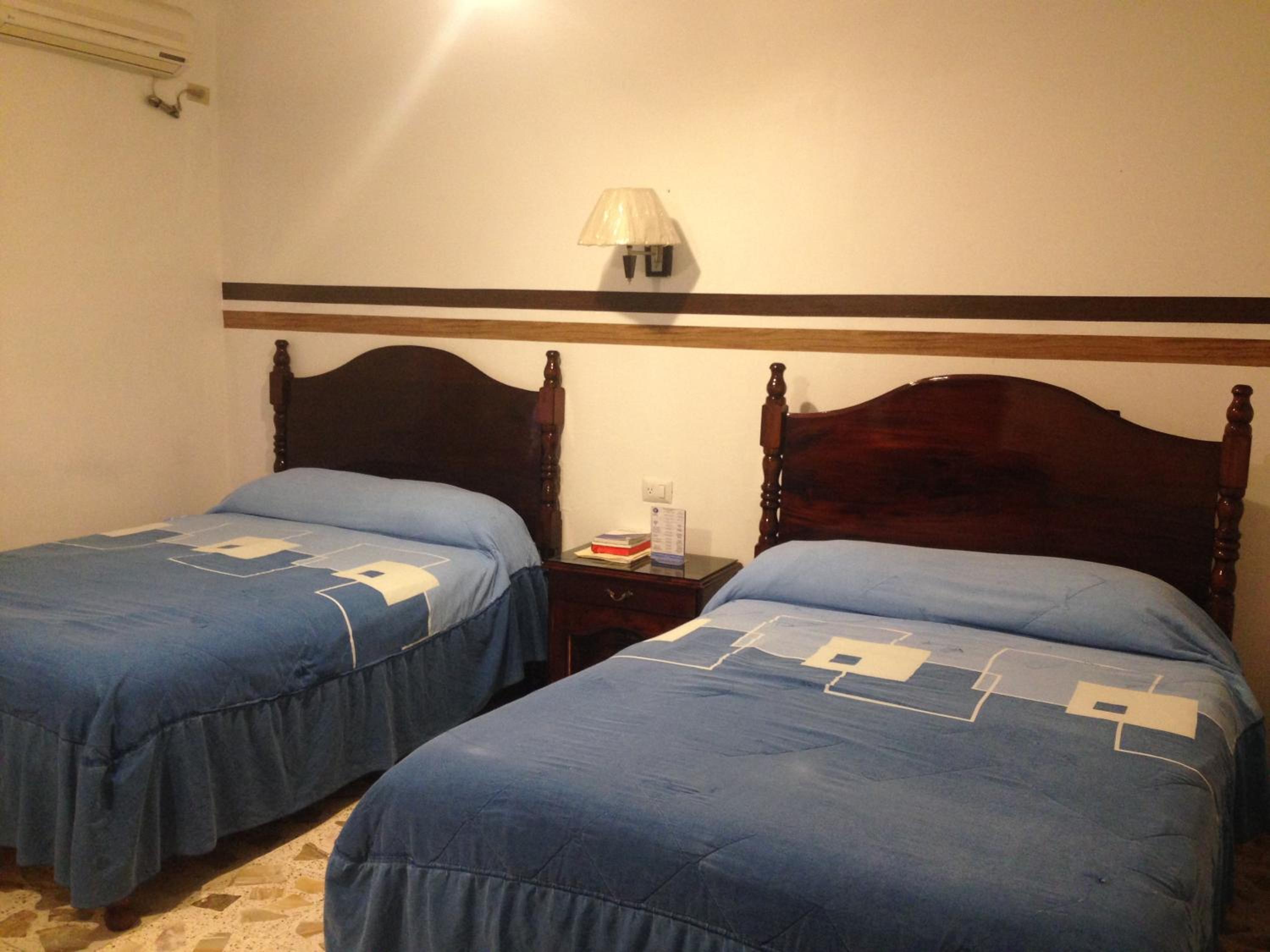 Standard Double Room with Two Double Beds photo 2