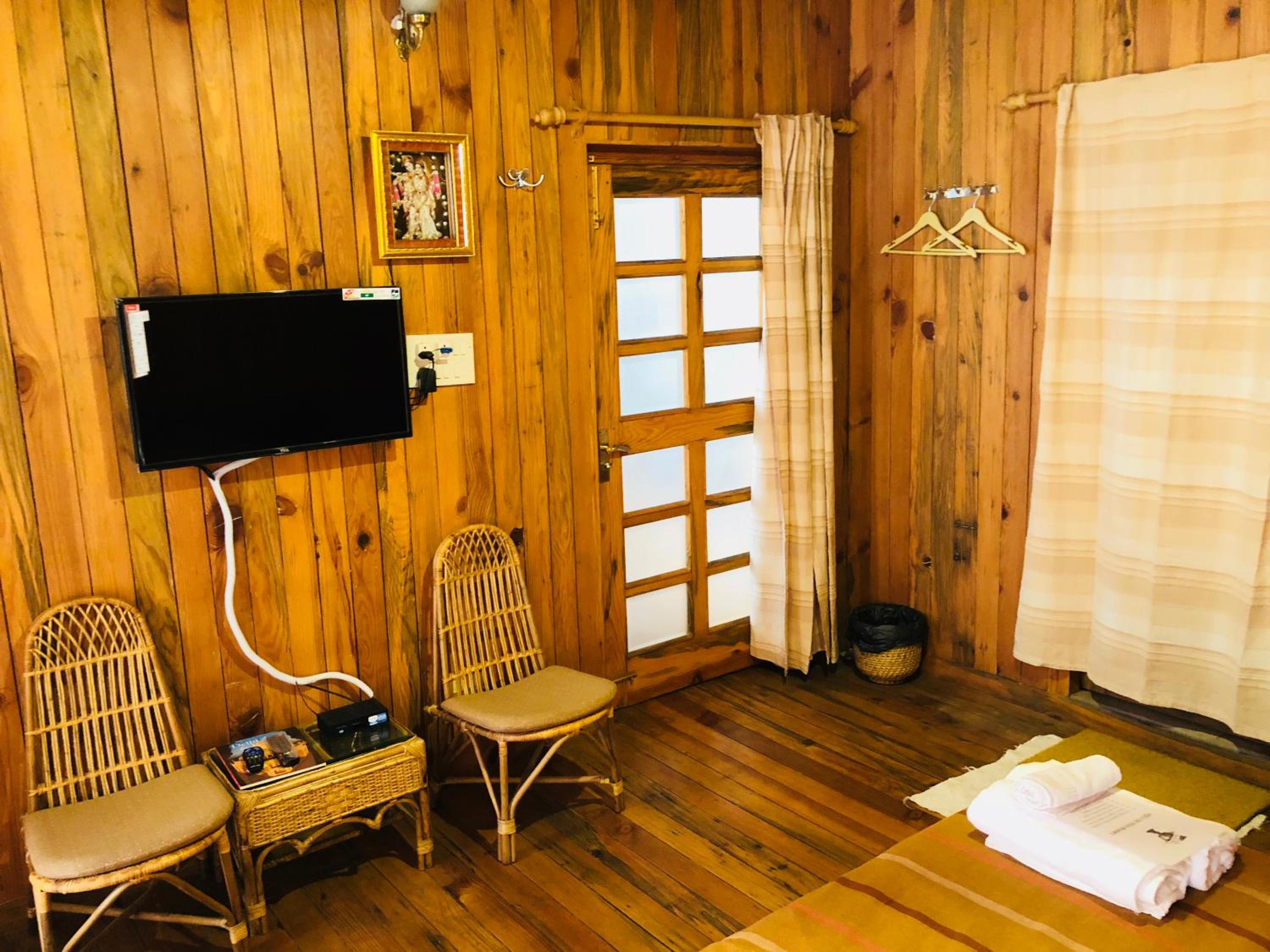 Two-Bedroom Villa - Photo 7