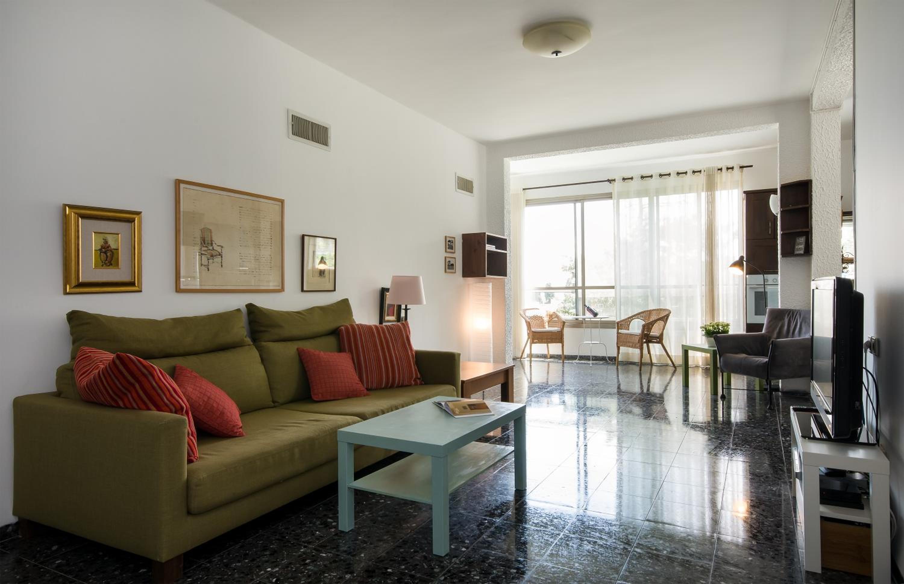 Three-Bedroom Apartment - Photo 1